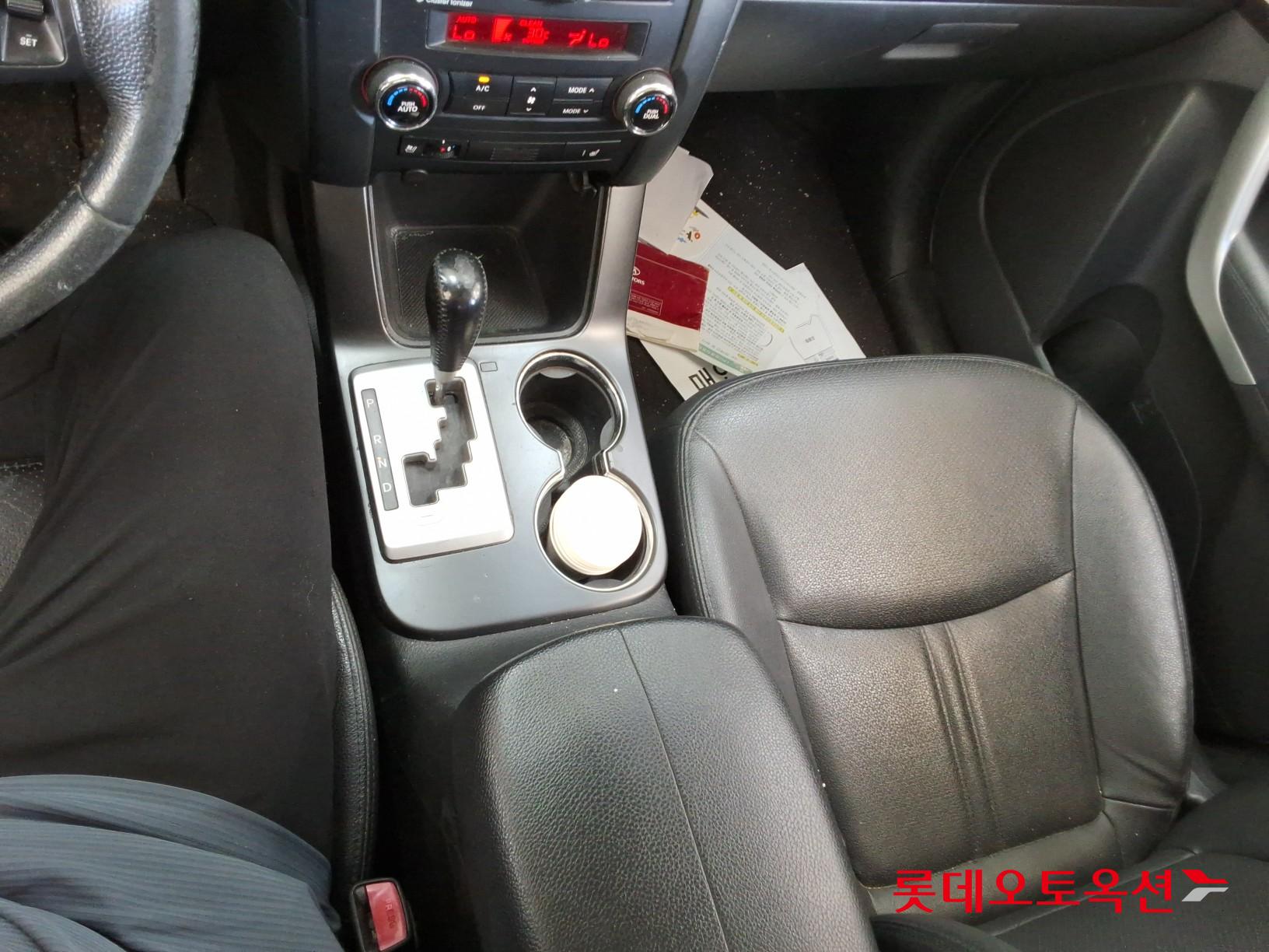 كيا سورينتو 2010 TLX