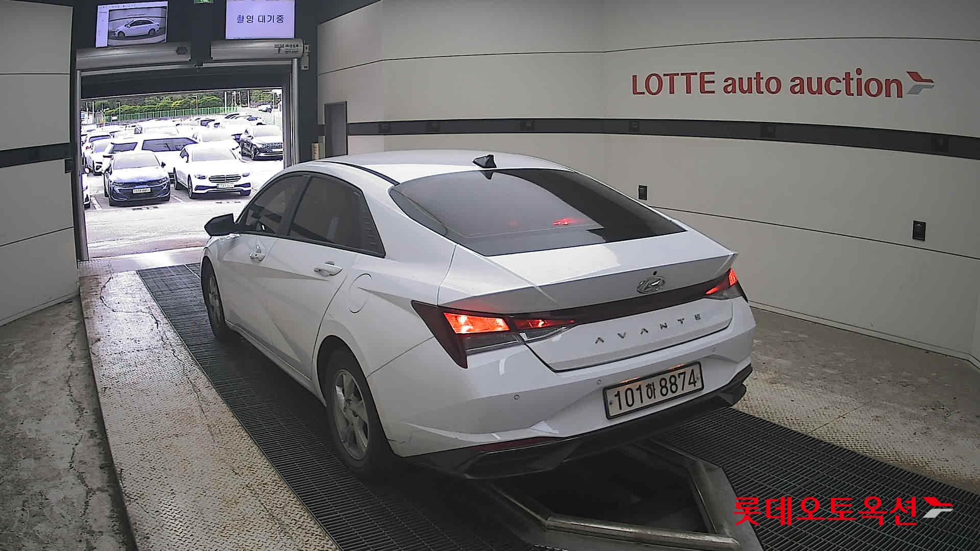 هيونداي أفانتي 2023 SMART
