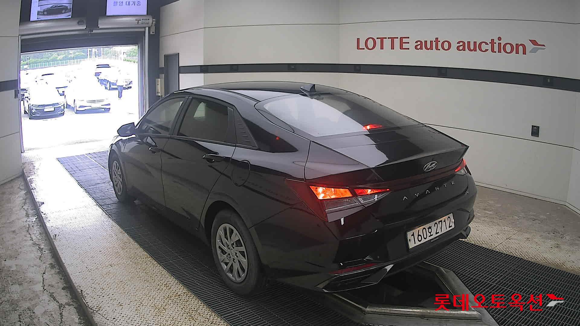 هيونداي أفانتي 2021 SMART