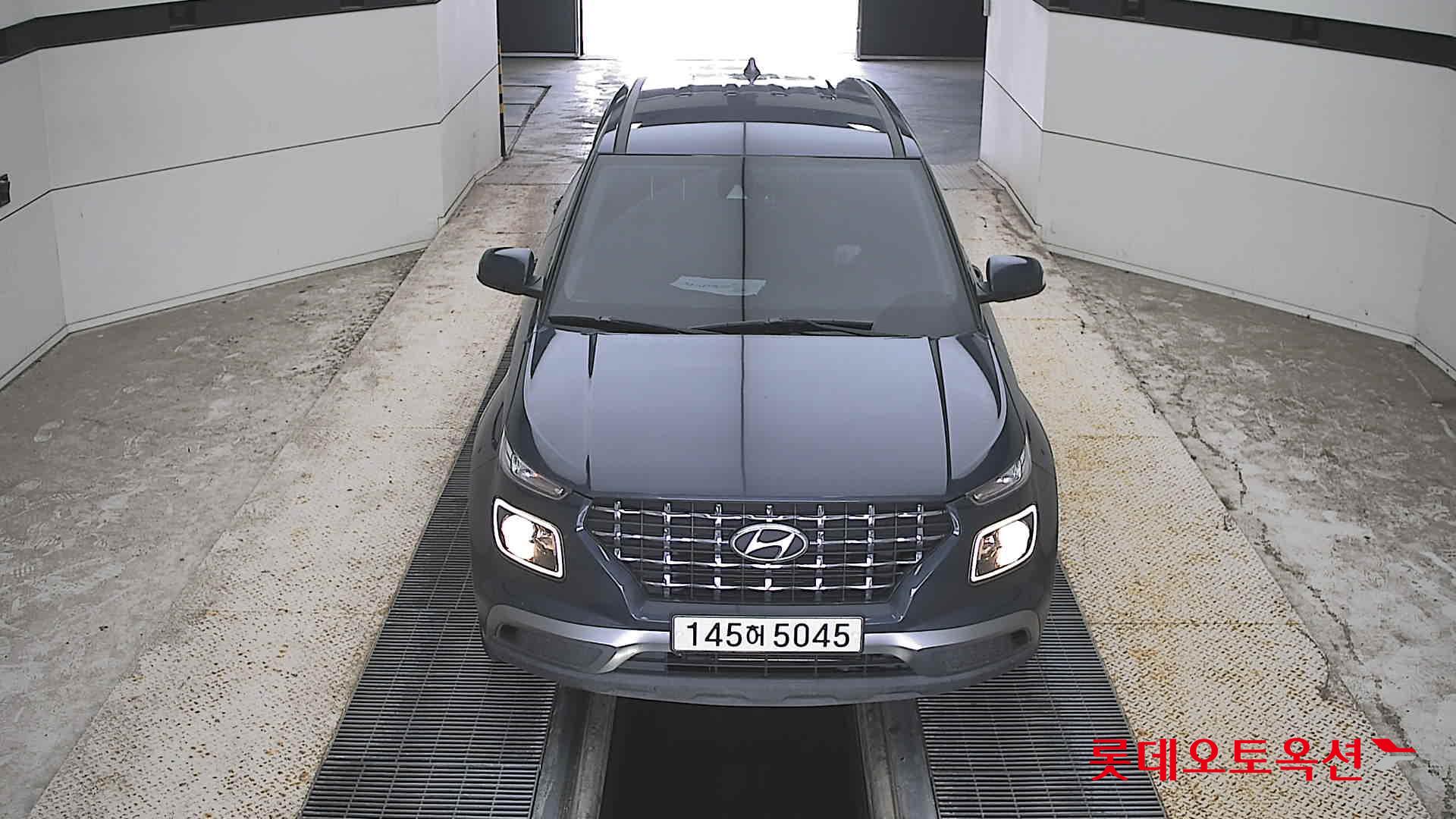 هيونداي فانيو 2020