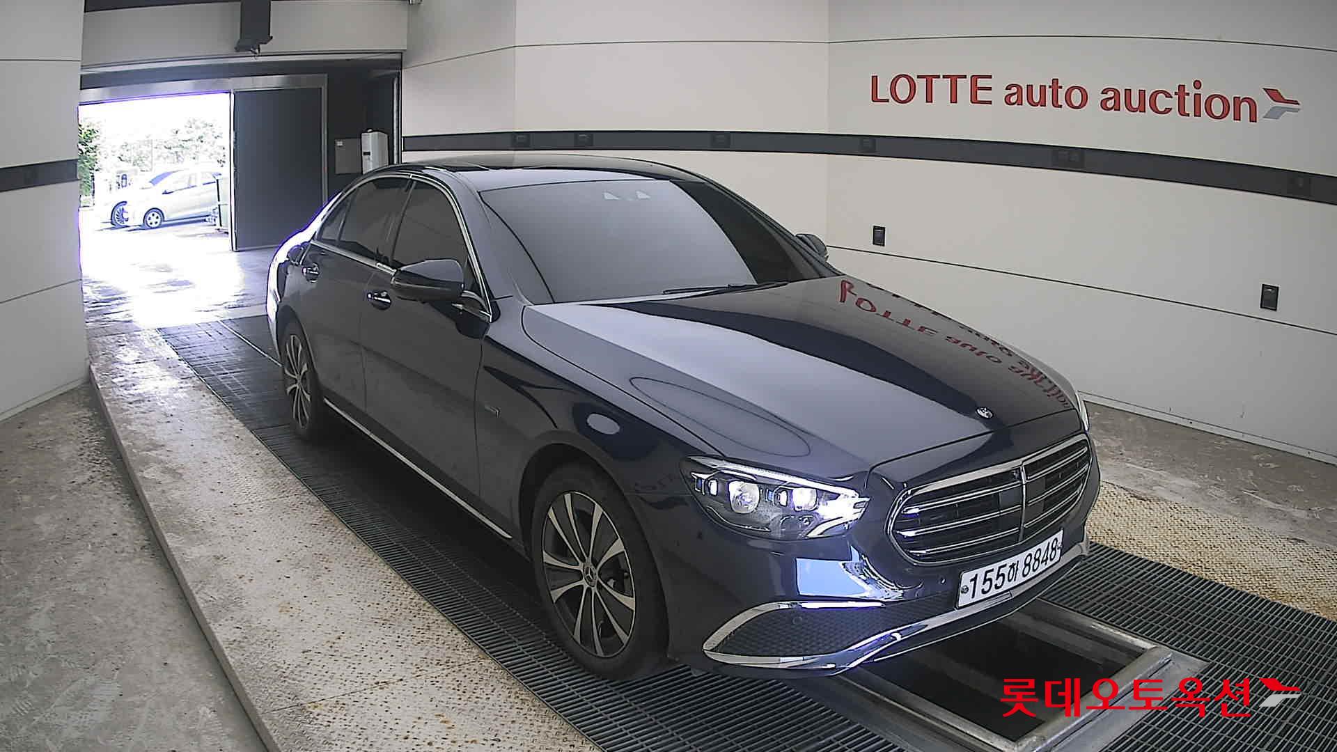 مرسيدس بنز E300E 2021 4M إكسكلوسيف