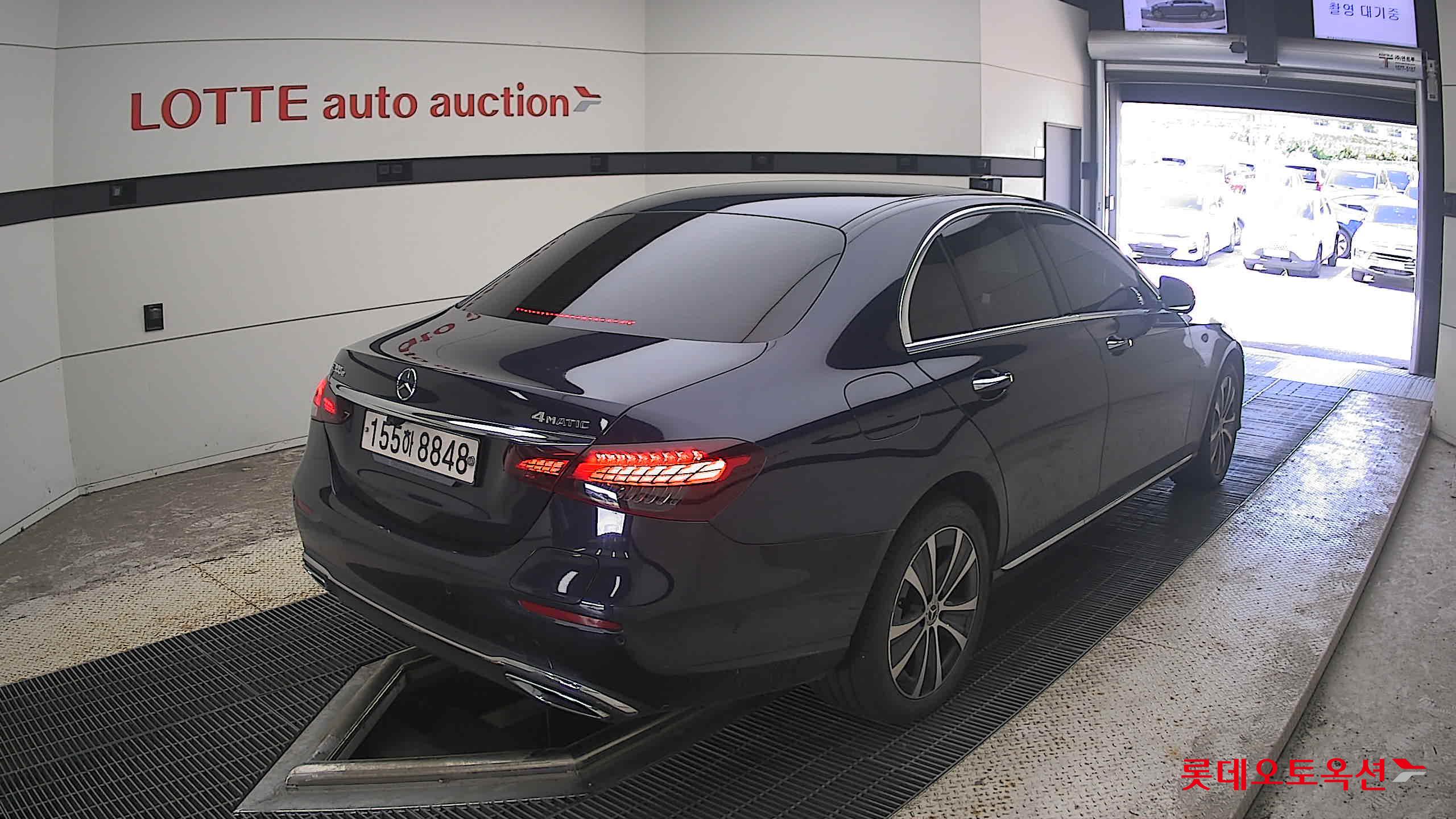 مرسيدس بنز E300E 2021 4M إكسكلوسيف