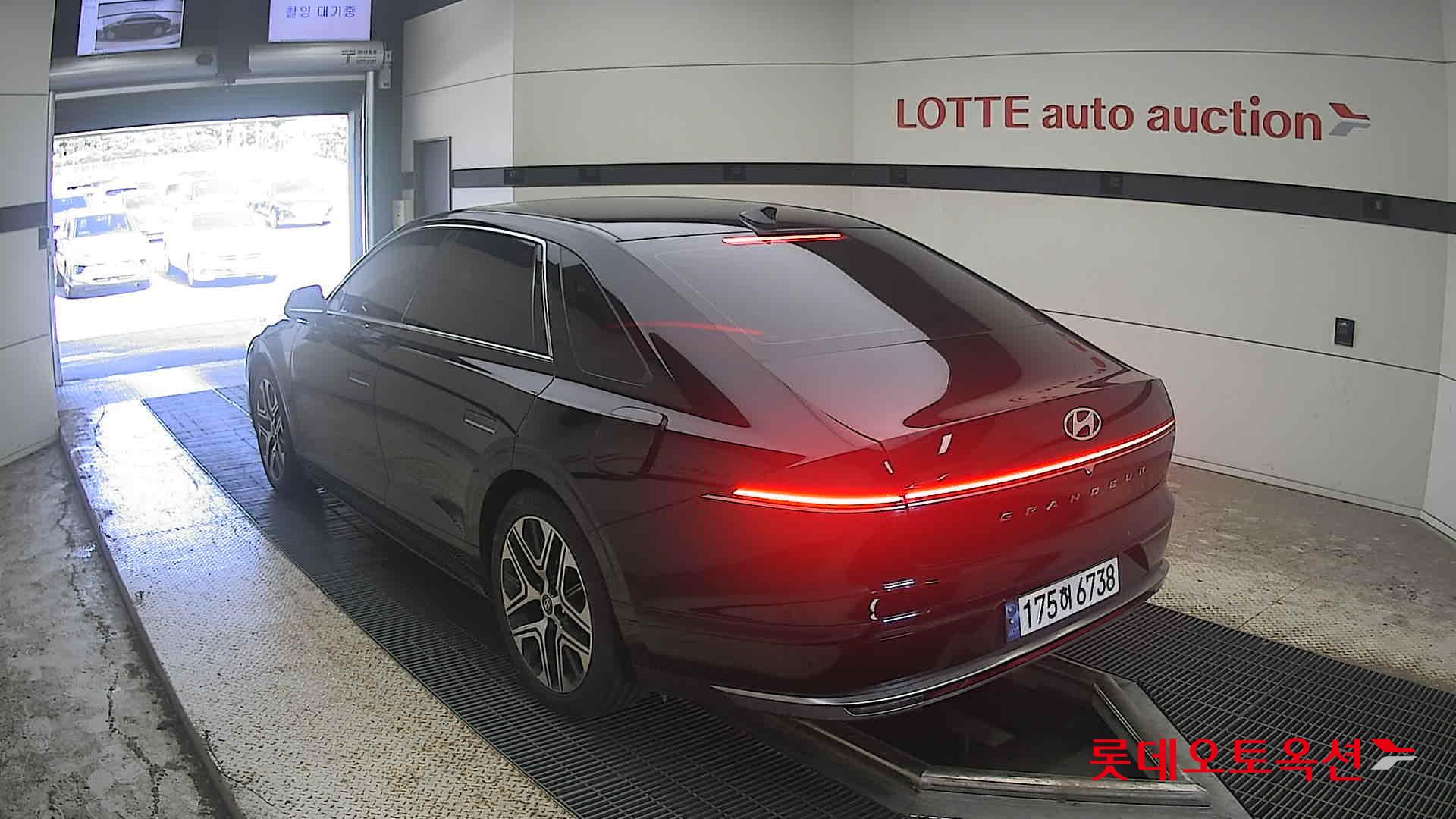 هيونداي جرانديور 2023 AT