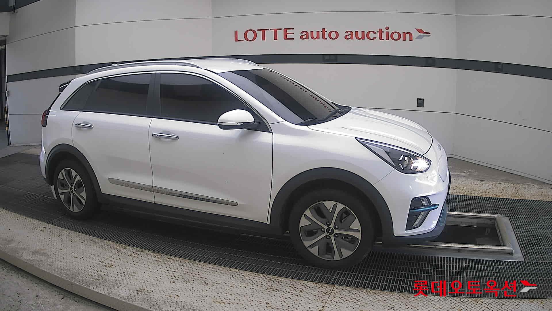 كيا نيرو 2022 EV