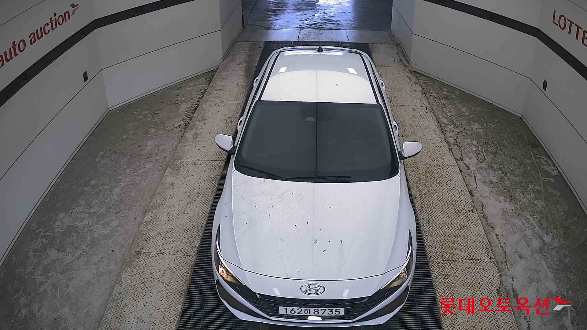 هيونداي أفانتي 2021 MODERN