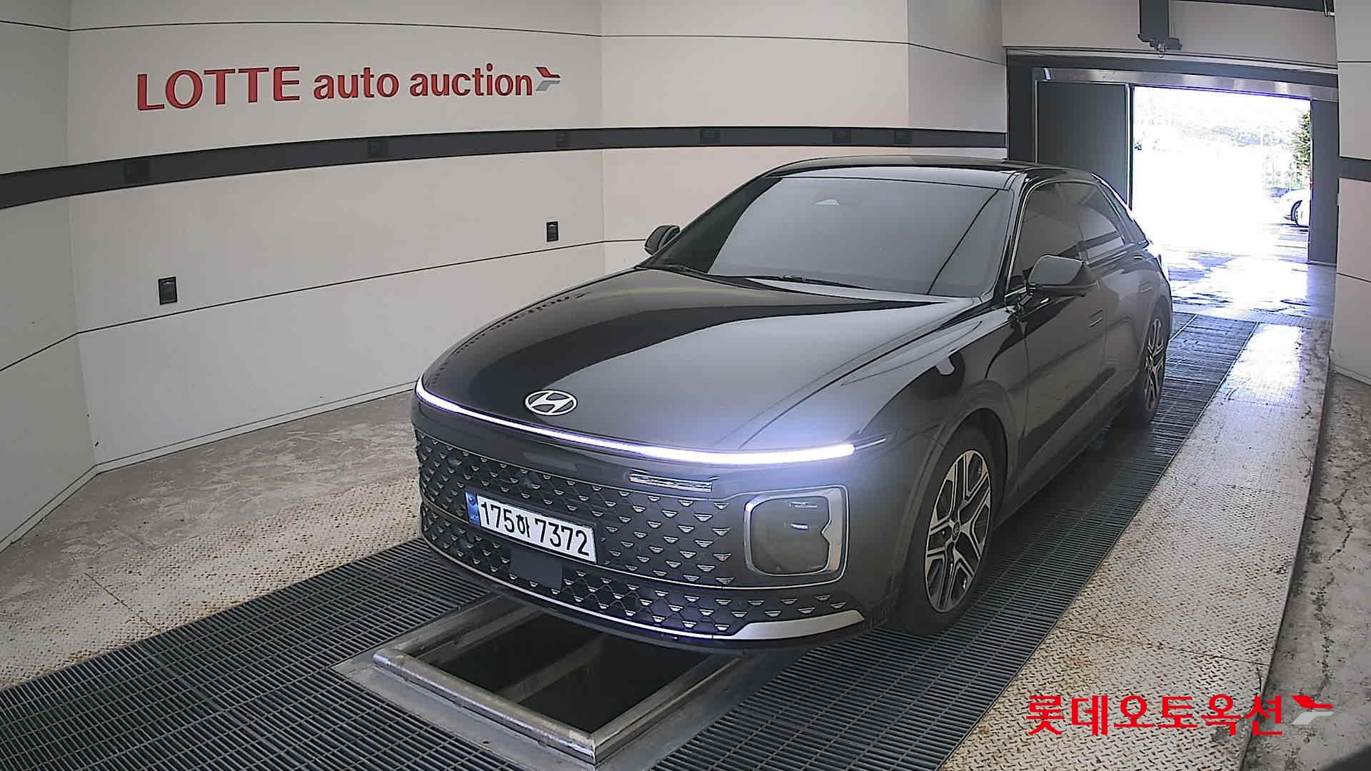 هيونداي جرانديور 2023 AT