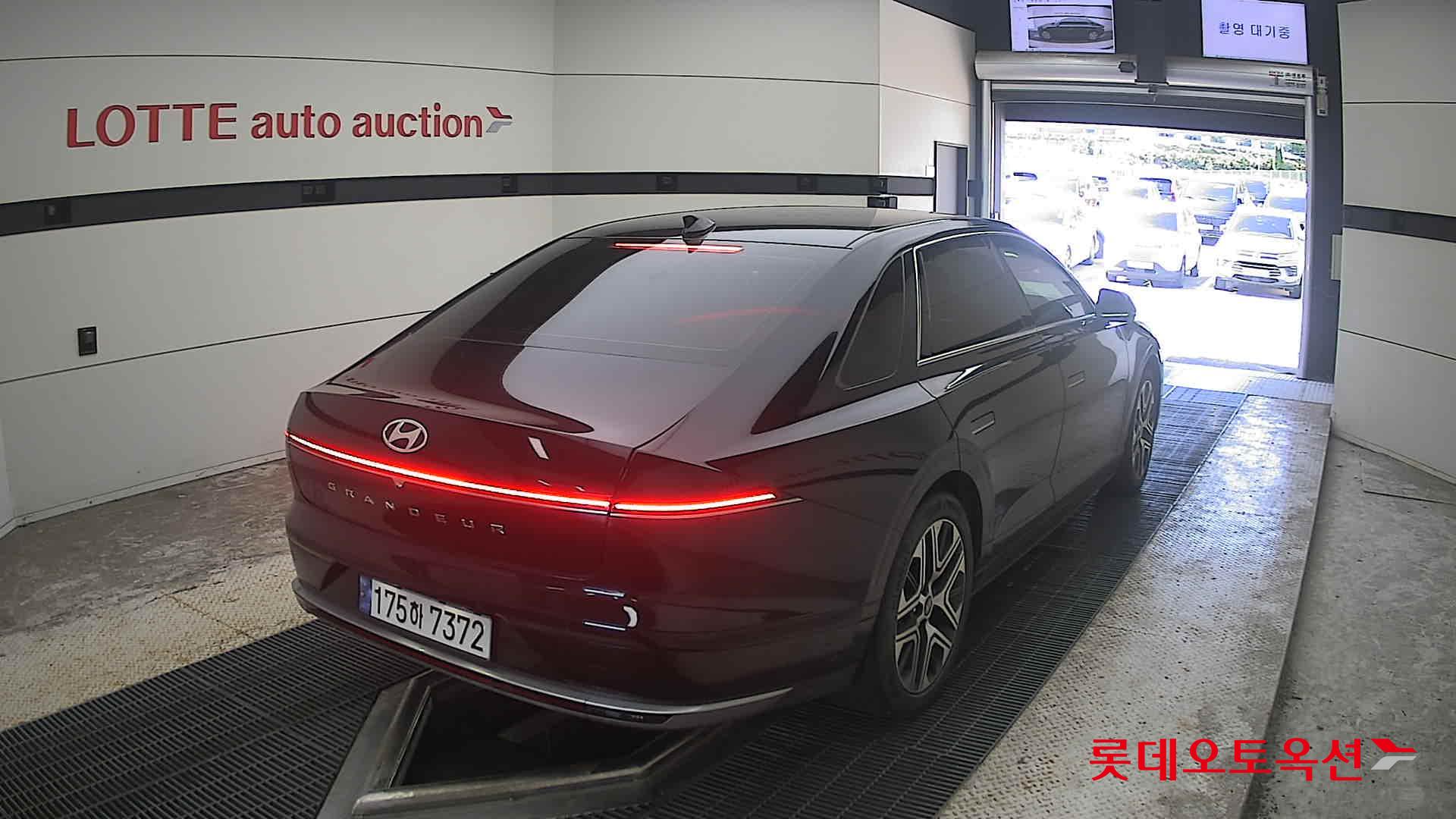 هيونداي جرانديور 2023 AT
