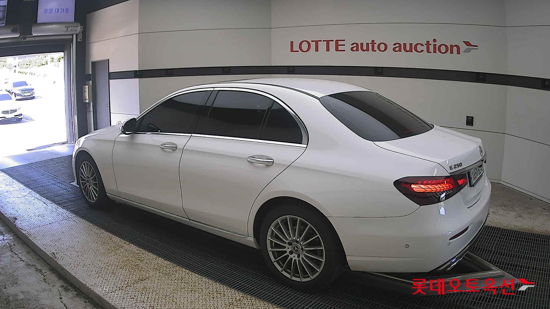 مرسيدس بنز E250 2022 إكسكلوسيف