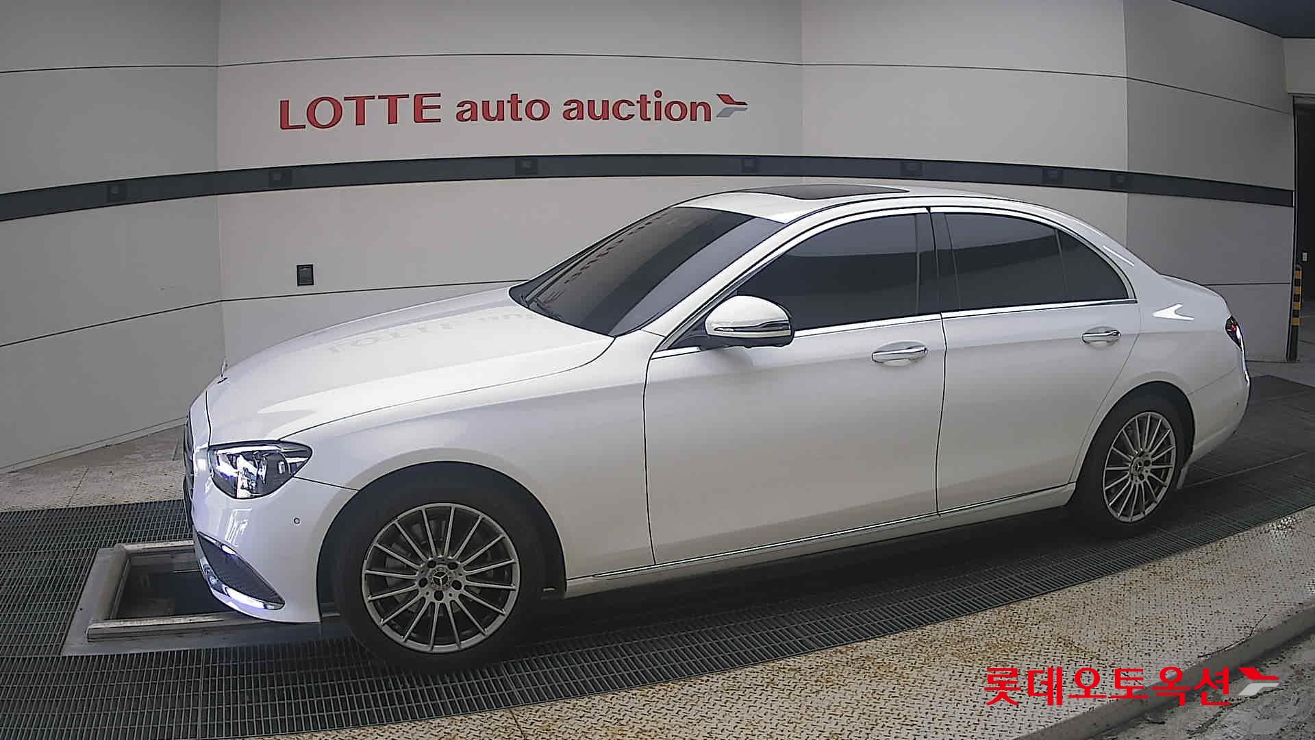 مرسيدس بنز E250 2022 إكسكلوسيف