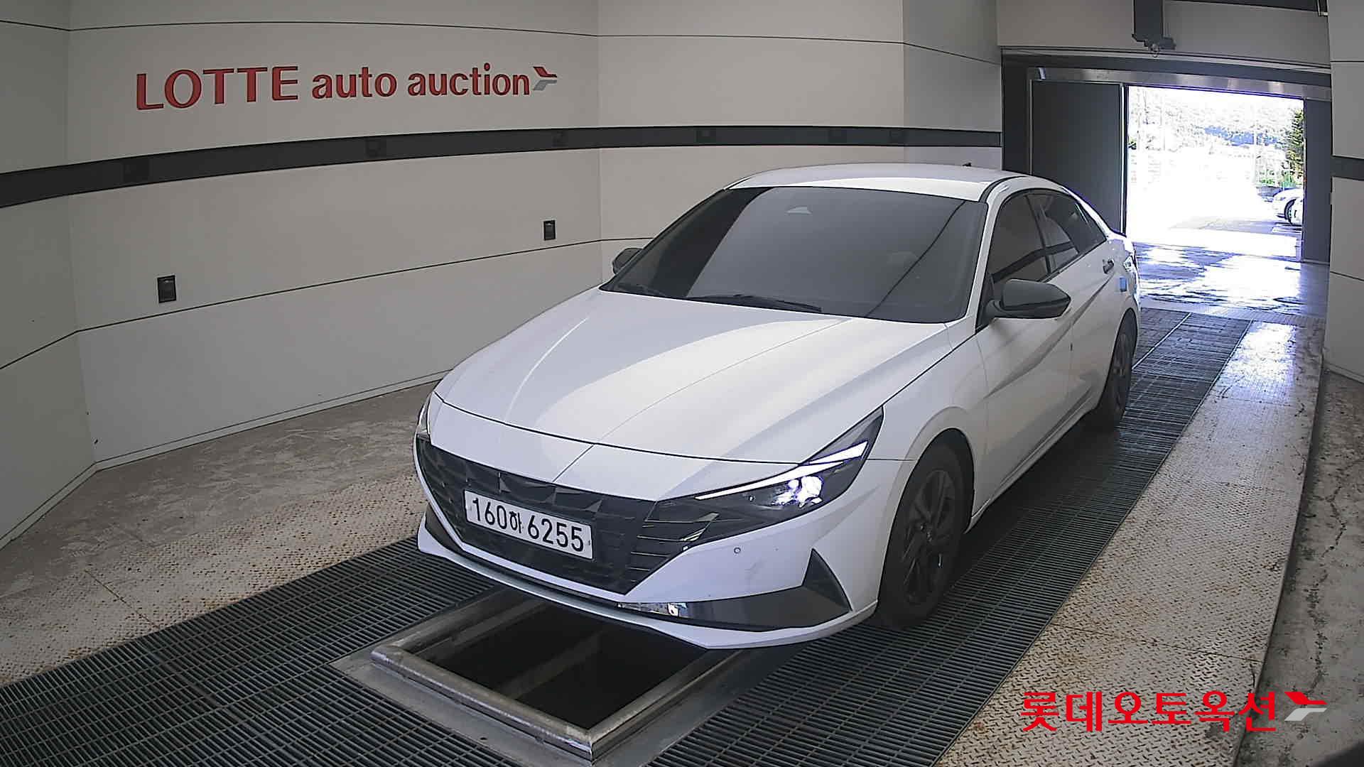 هيونداي أفانتي 2021 INSPIRATION