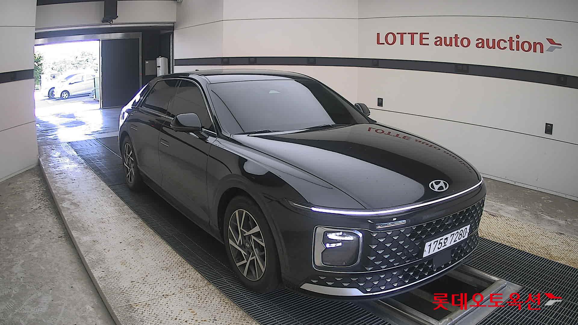 هيونداي جرانديور 2023 AT