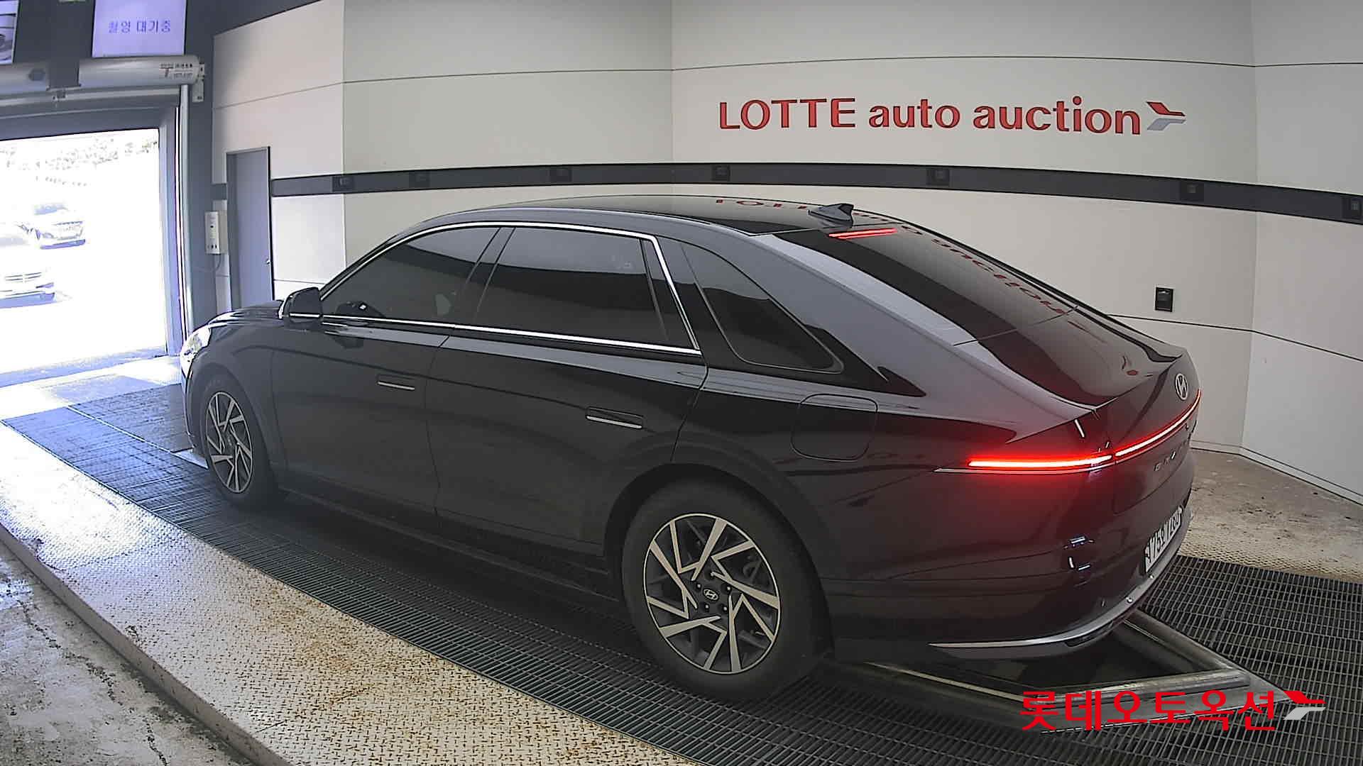 هيونداي جرانديور 2023 AT