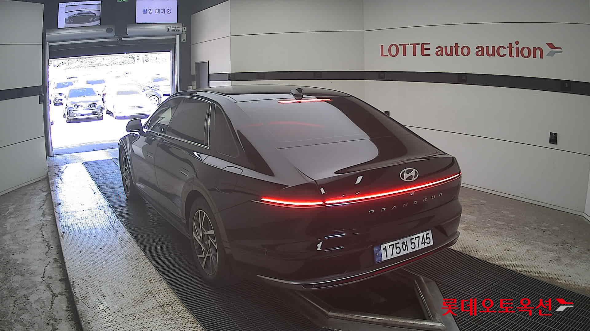 هيونداي جرانديور 2023 AT