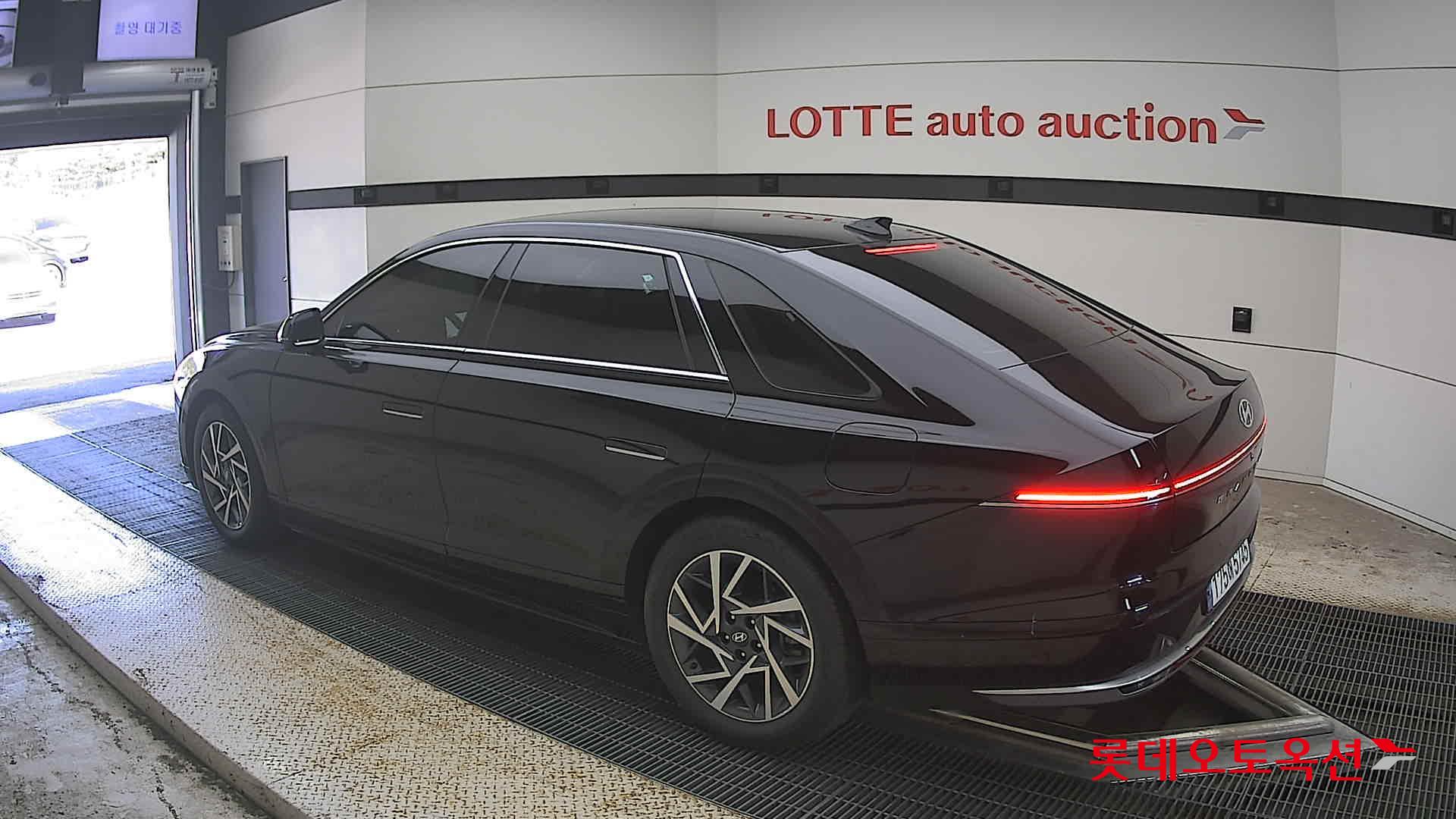 هيونداي جرانديور 2023 AT