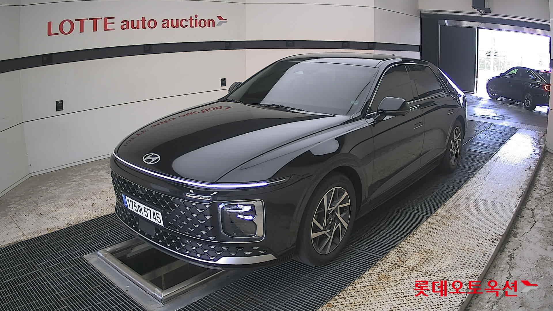 هيونداي جرانديور 2023 AT