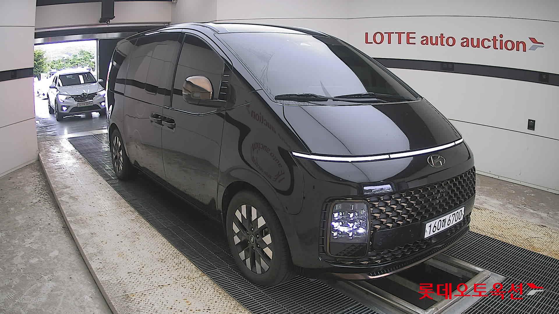 هيونداي ستاريا 2022 راي