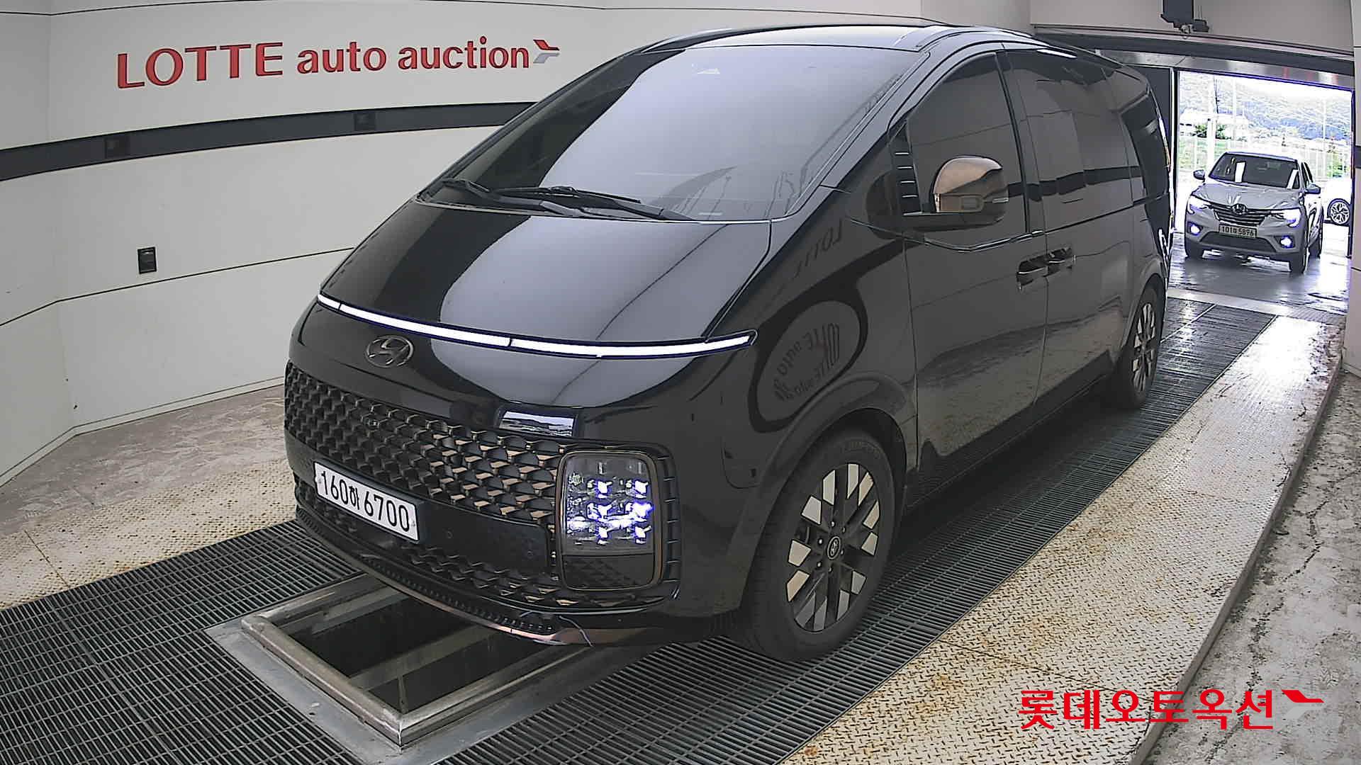هيونداي ستاريا 2022 راي