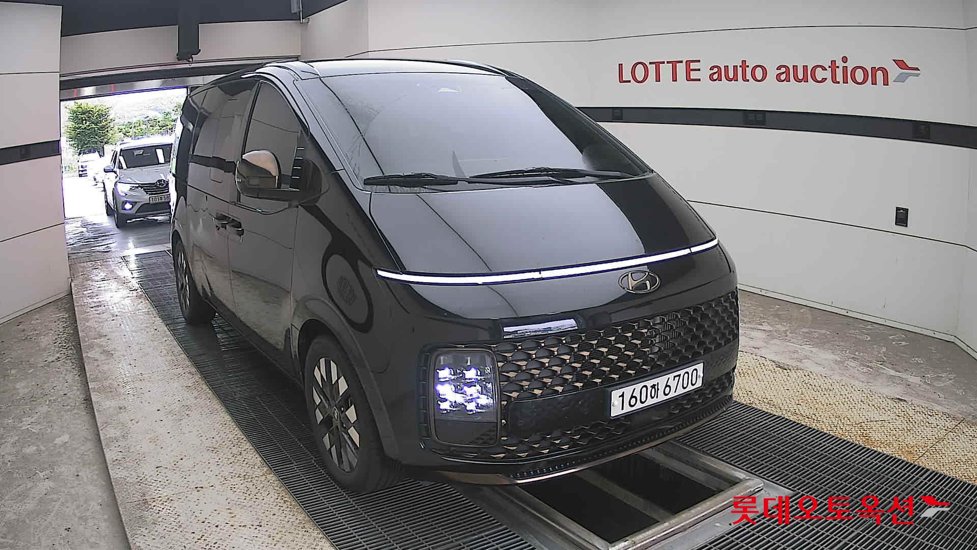 هيونداي ستاريا 2022 راي