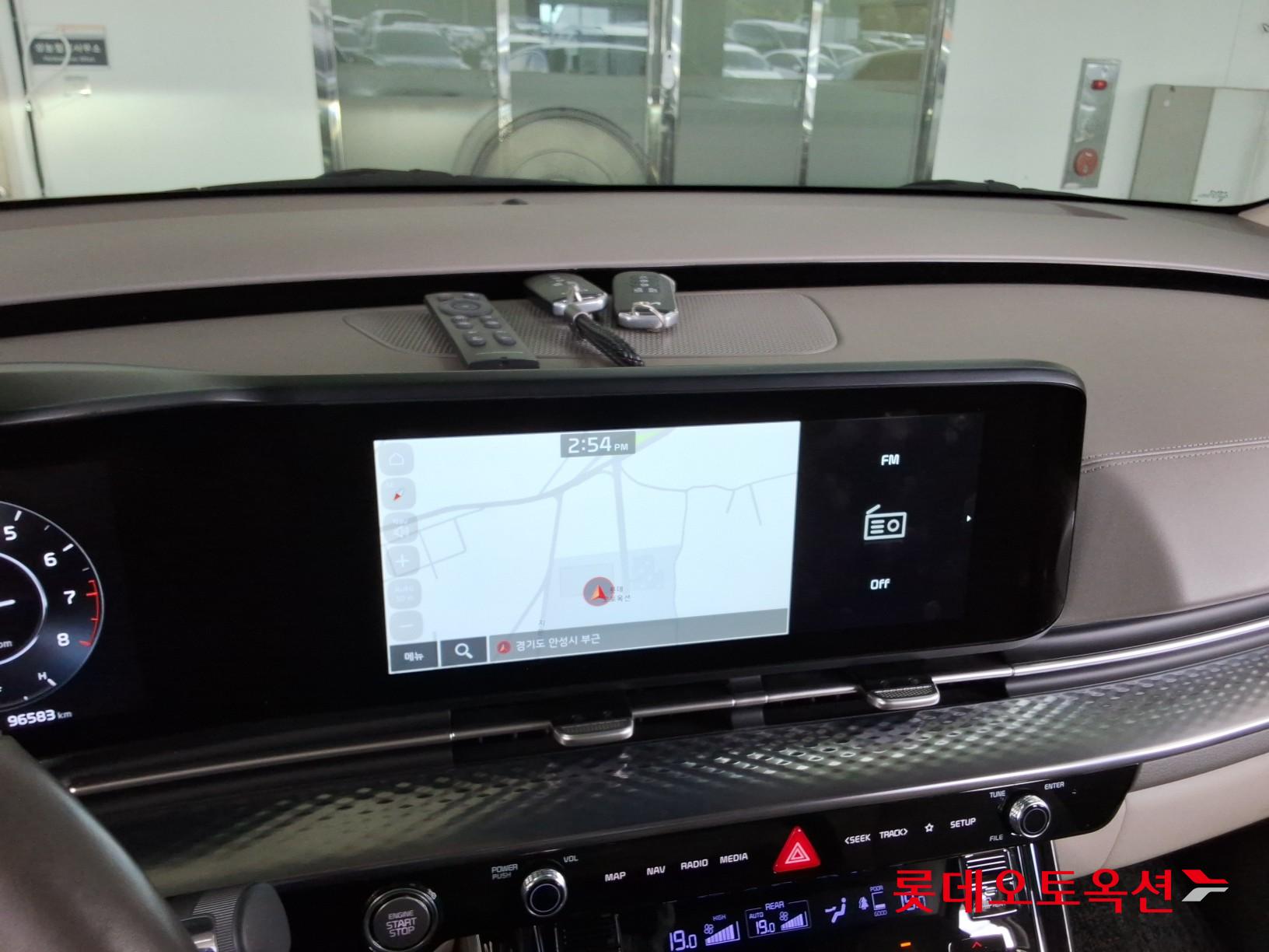 هيونداي Hi Limousine 2023