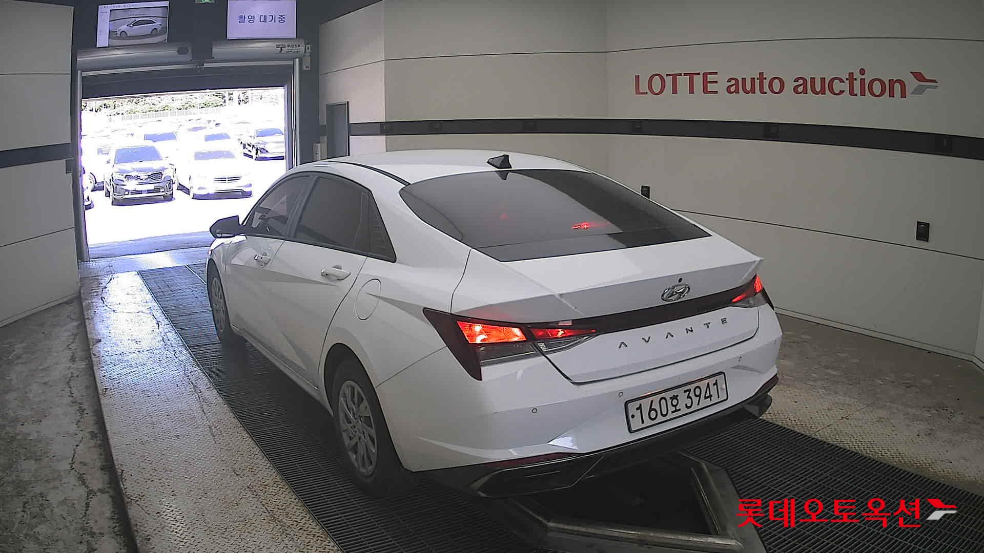 هيونداي أفانتي 2021 SMART