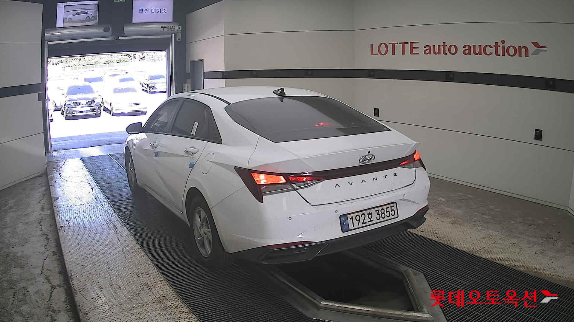 هيونداي أفانتي 2023 SMART