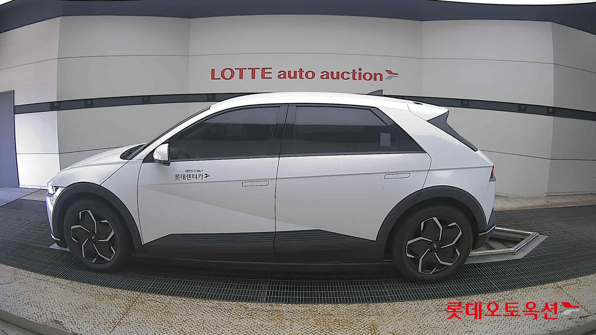 هيونداي أيونيك 2022