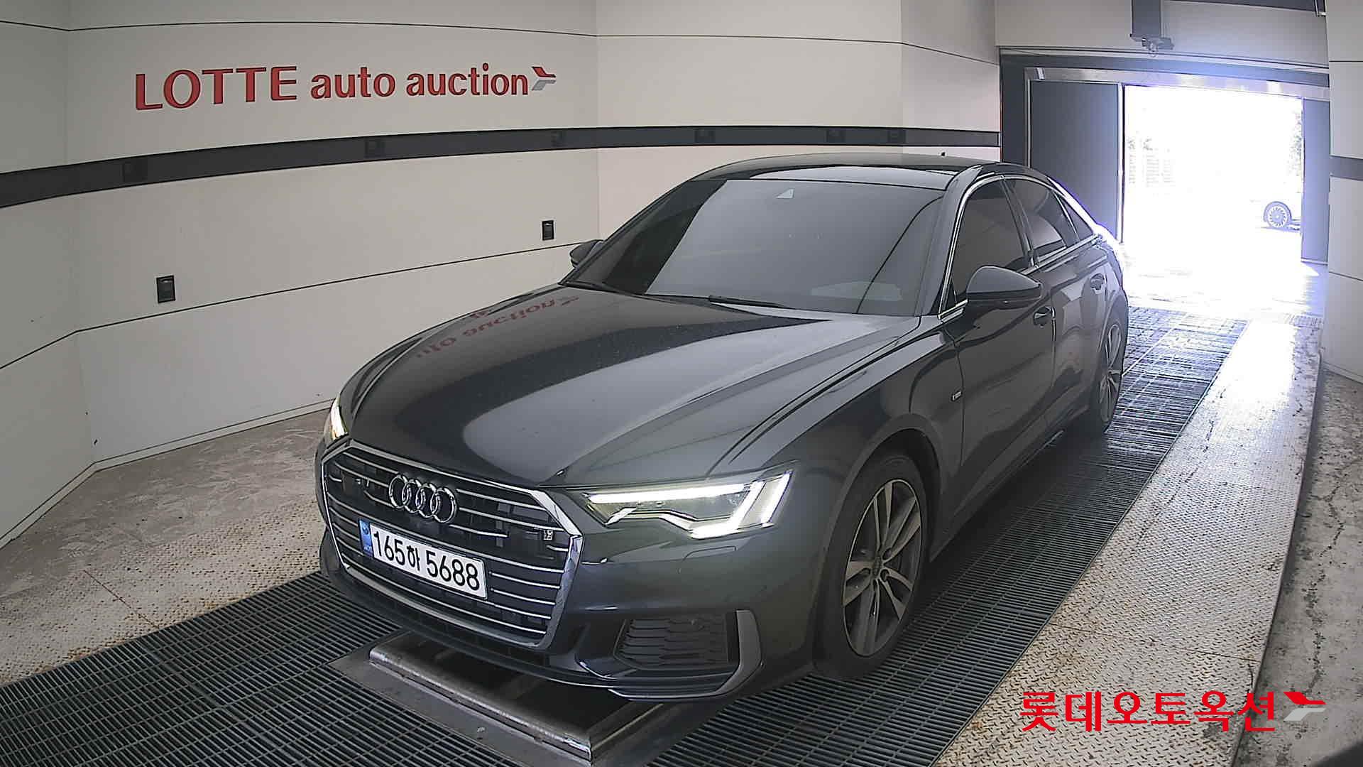 أودي إيه 6 2021 بريميوم