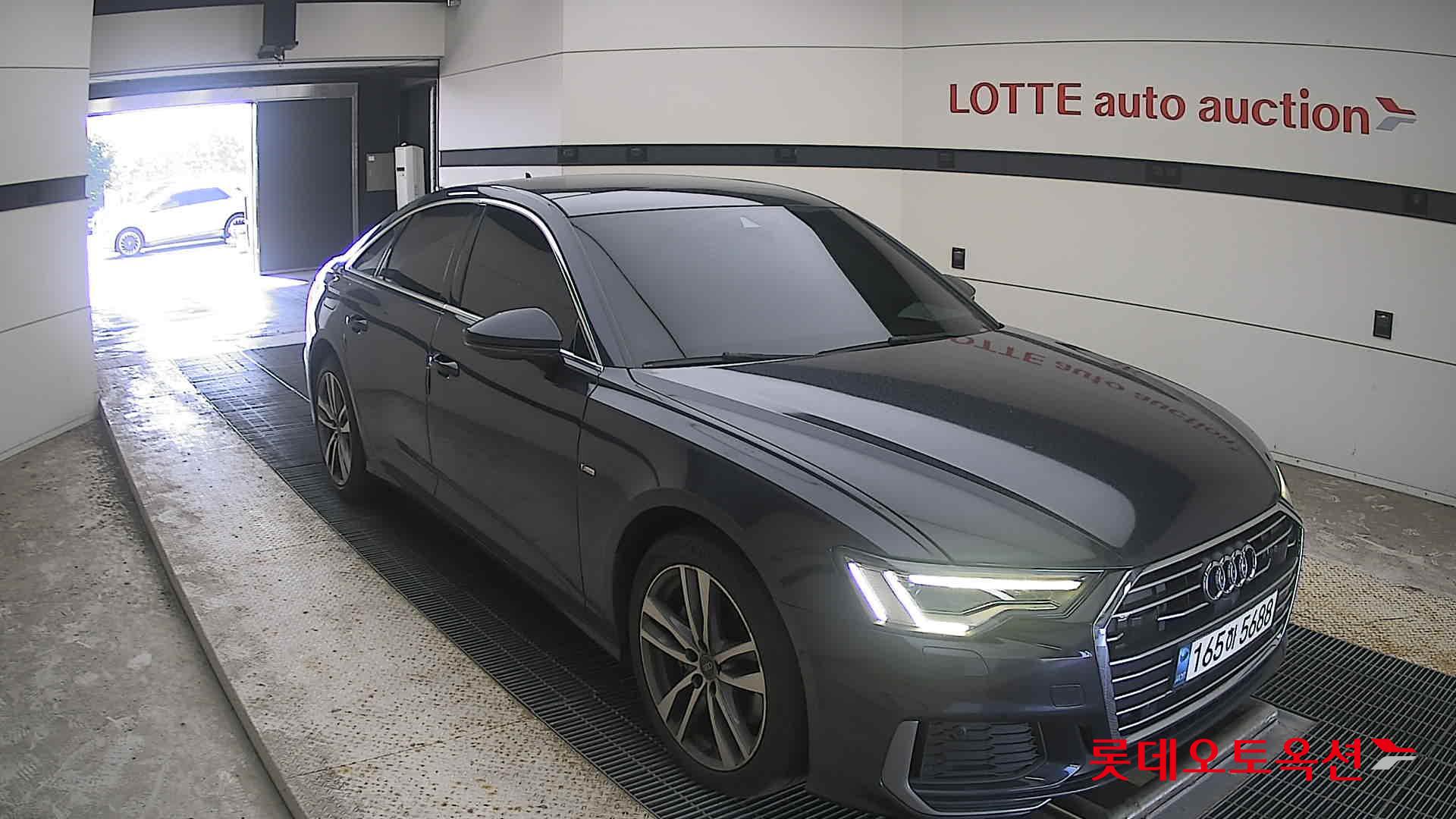 أودي إيه 6 2021 بريميوم