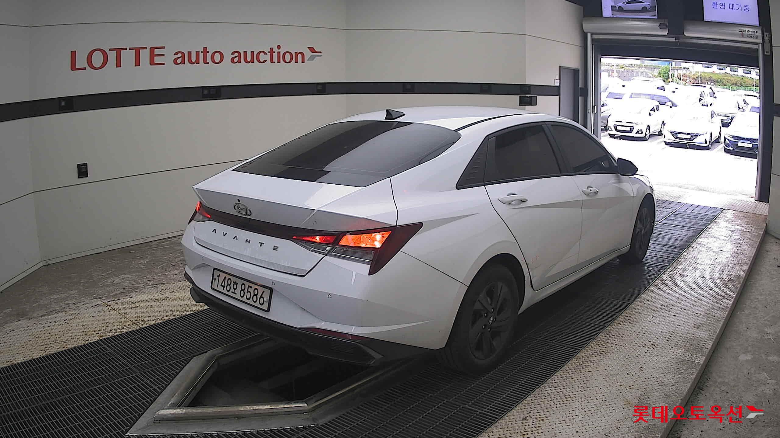 هيونداي أفانتي 2021 SMART