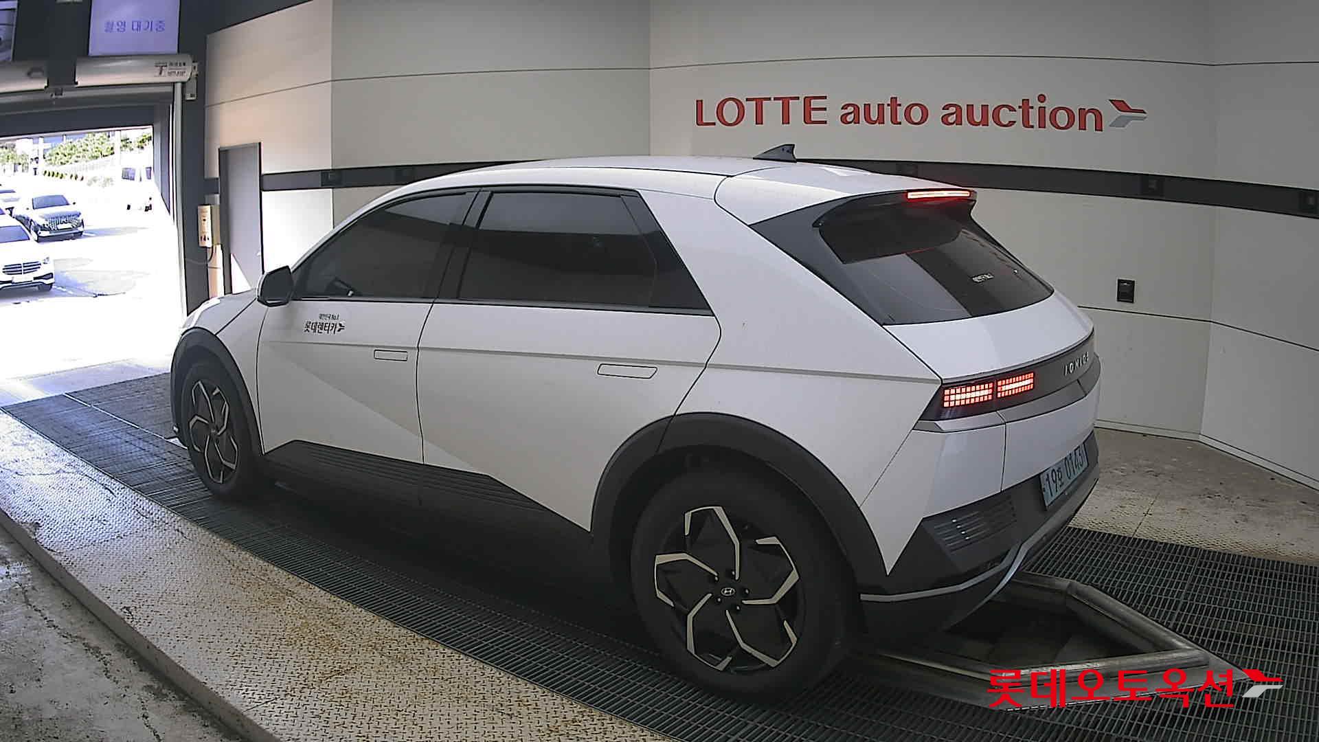 هيونداي أيونيك 2022