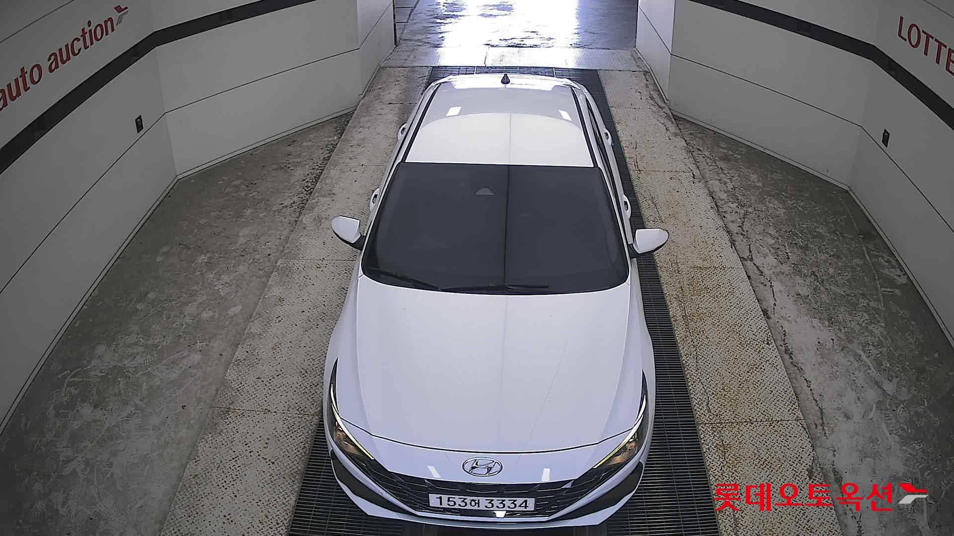 هيونداي أفانتي 2021 MODERN