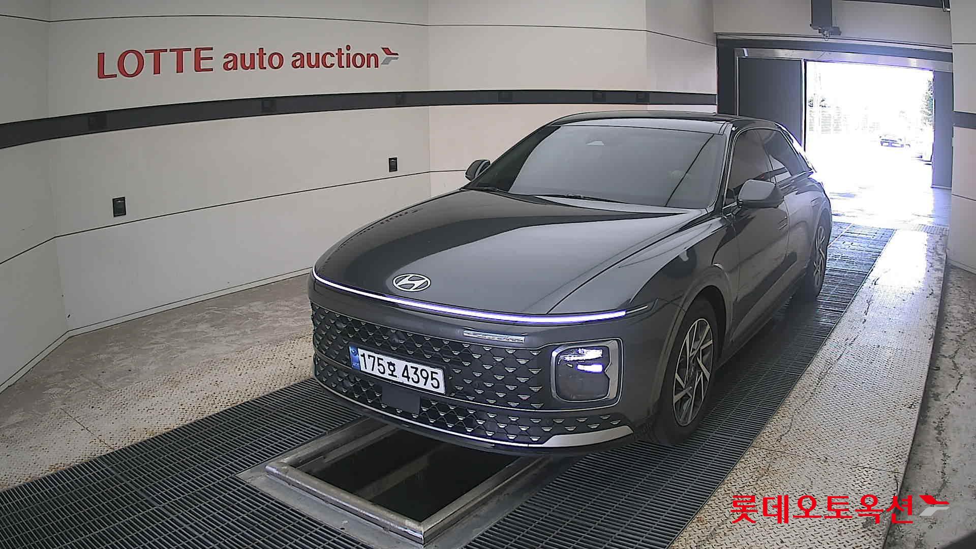 هيونداي جرانديور 2023 AT