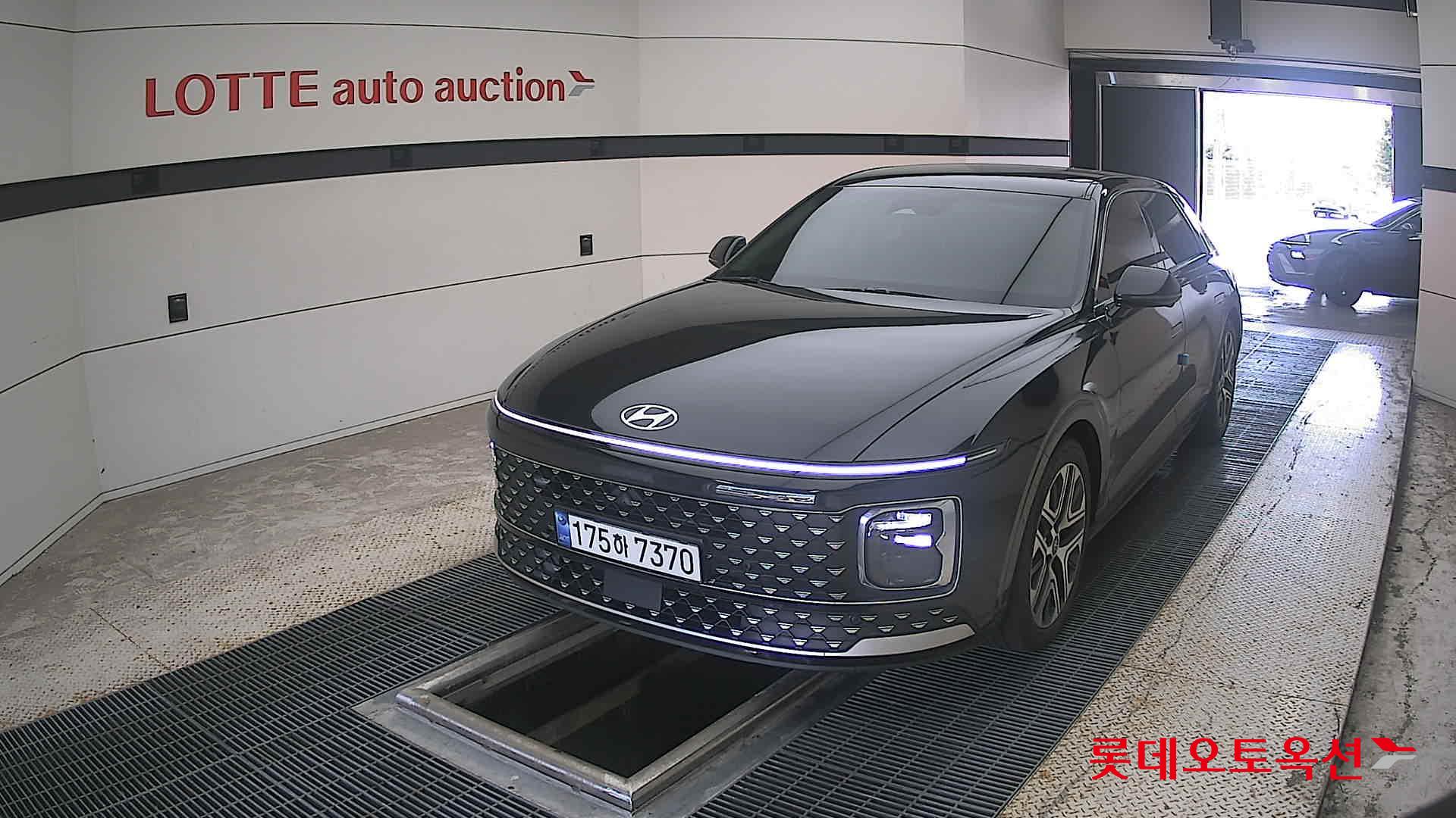 هيونداي جرانديور 2023 AT