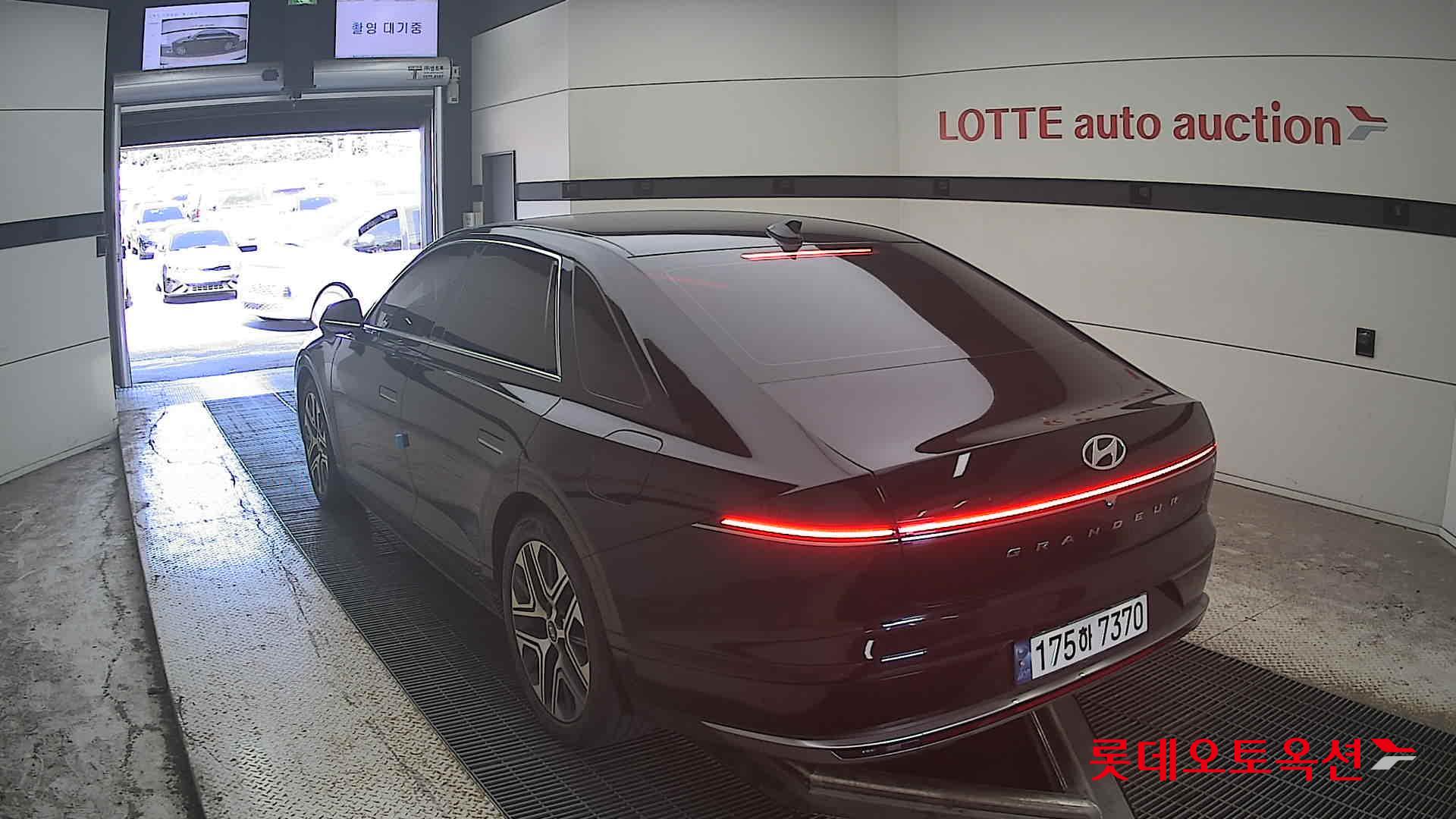 هيونداي جرانديور 2023 AT