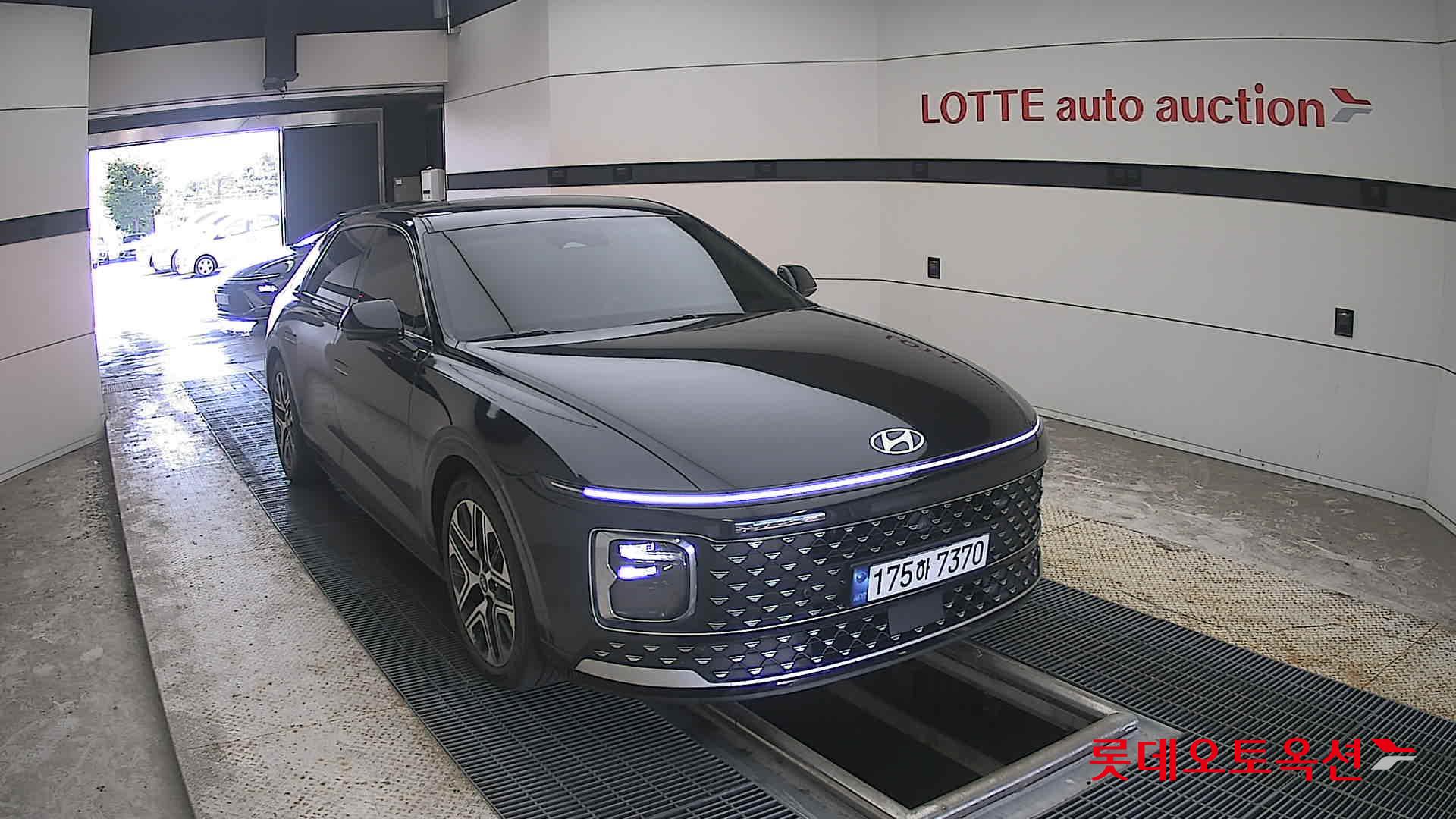 هيونداي جرانديور 2023 AT