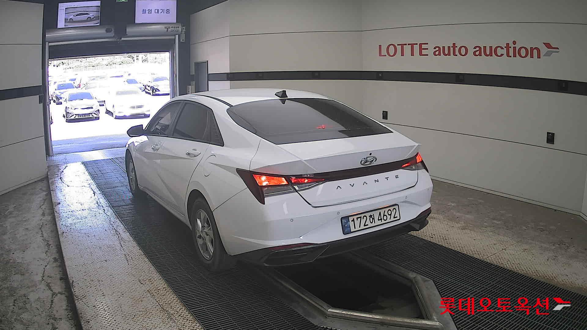 هيونداي أفانتي 2023 SMART