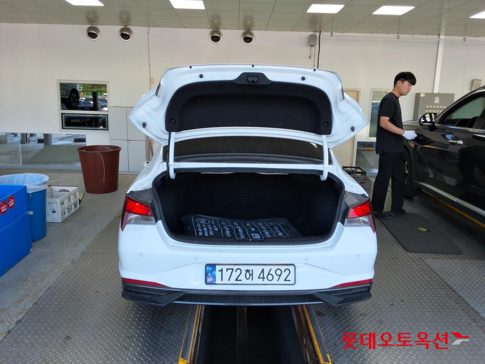 هيونداي أفانتي 2023 SMART