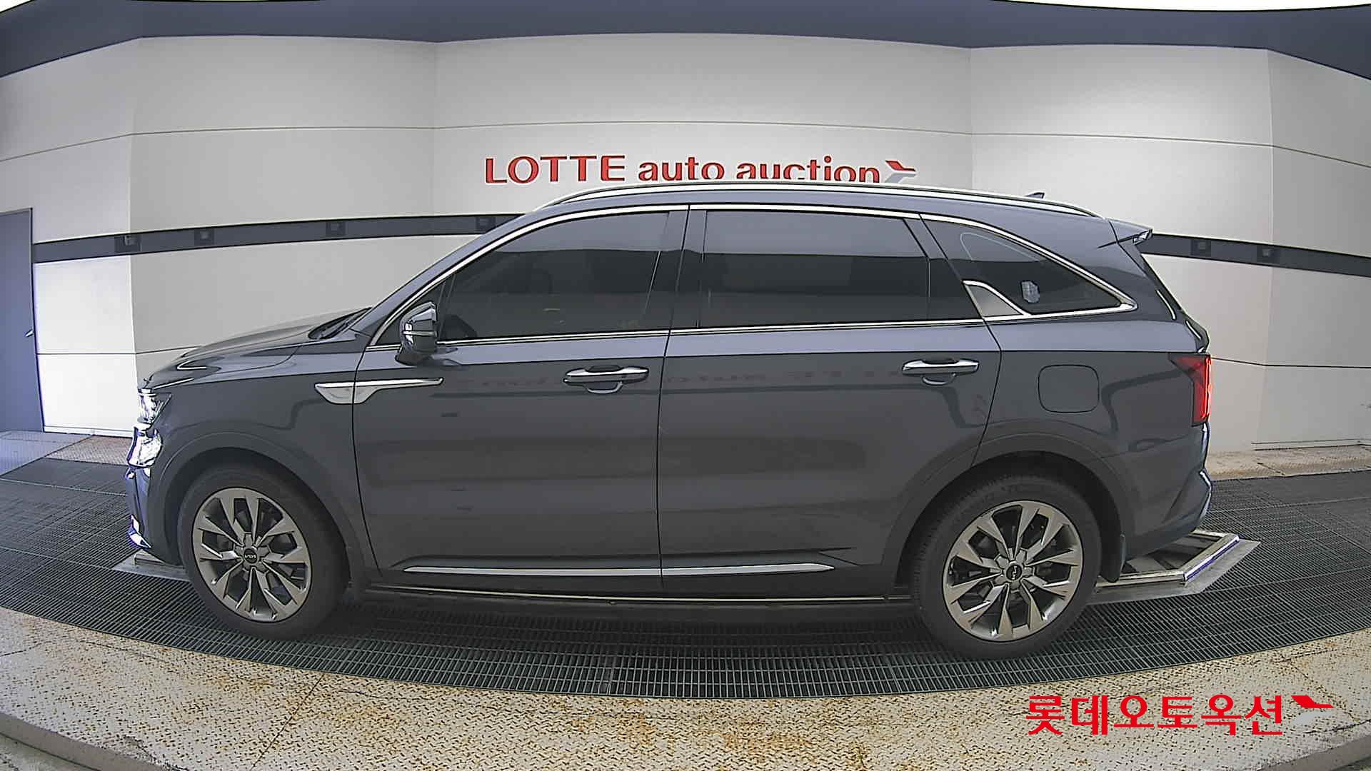 كيا سورينتو 2023