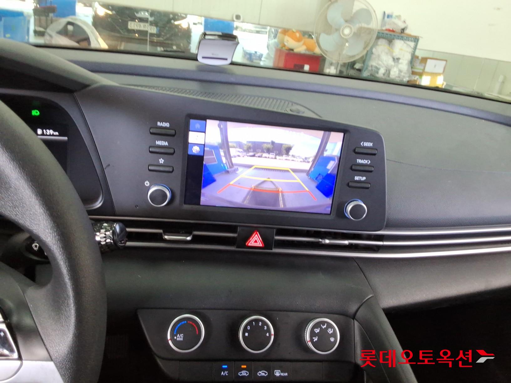 هيونداي أفانتي 2023 SMART
