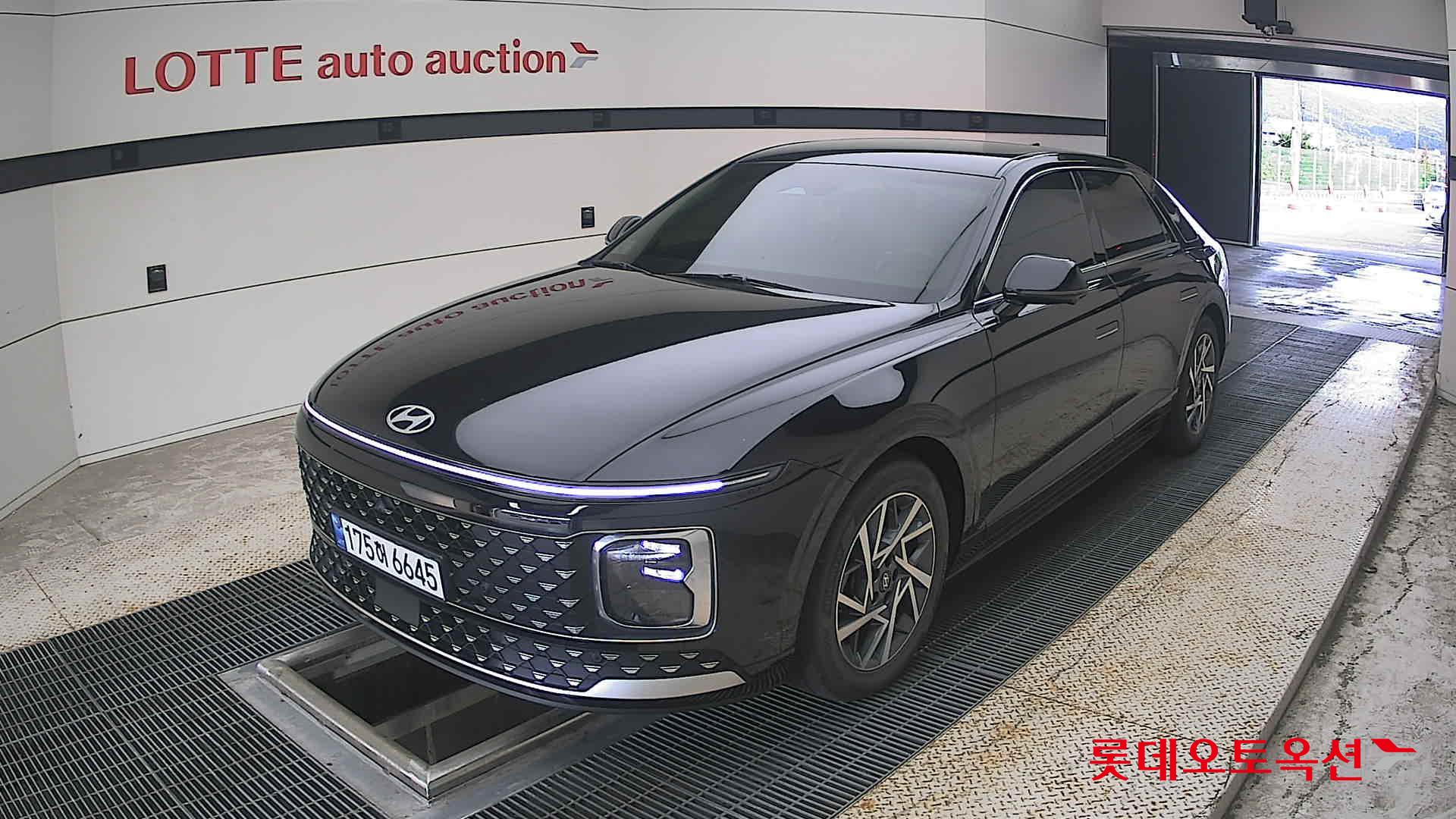 هيونداي جرانديور 2023 AT