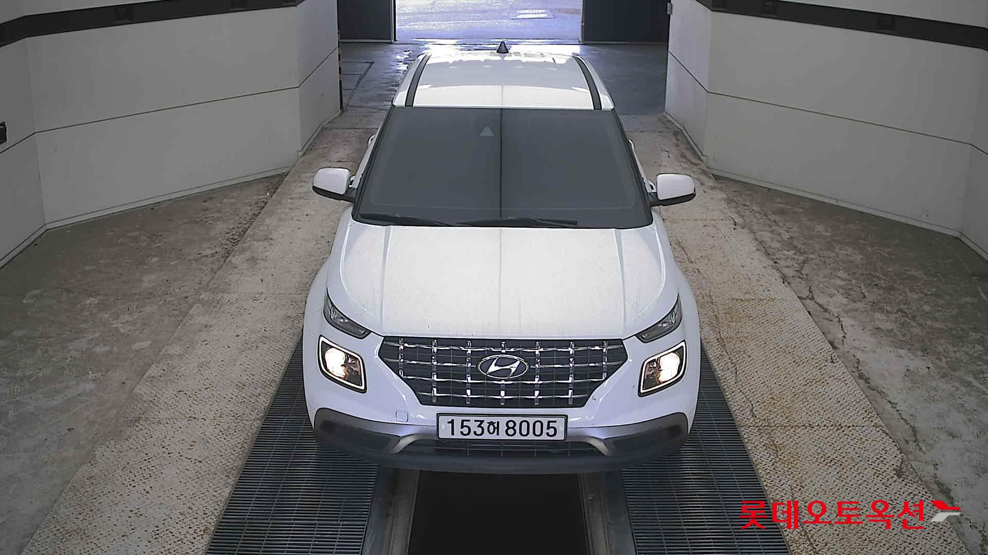 هيونداي فانيو 2021