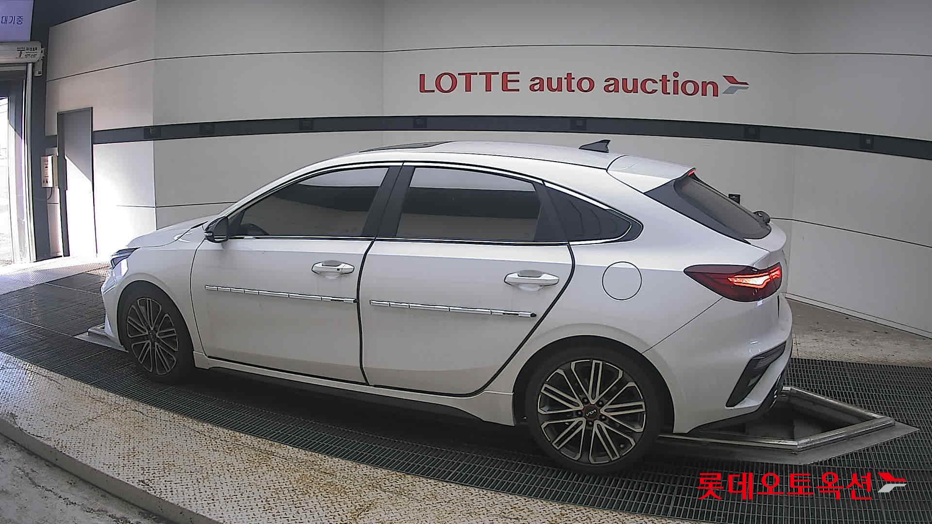 كيا كي 3 2022 GT