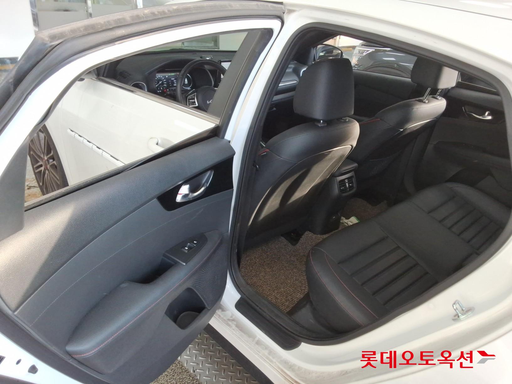كيا كي 3 2022 GT