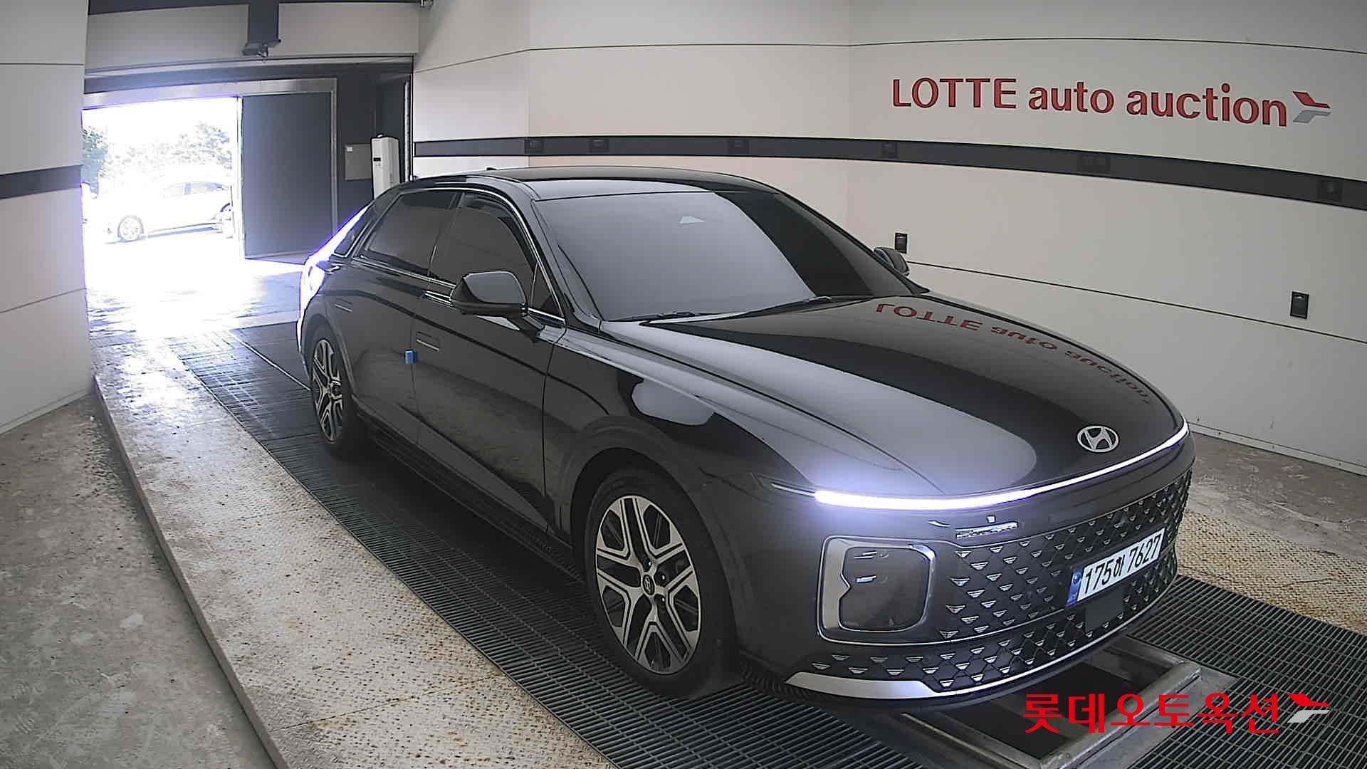 هيونداي جرانديور 2023 AT