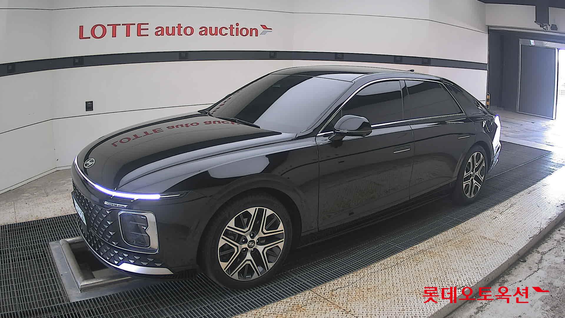 هيونداي جرانديور 2023 AT