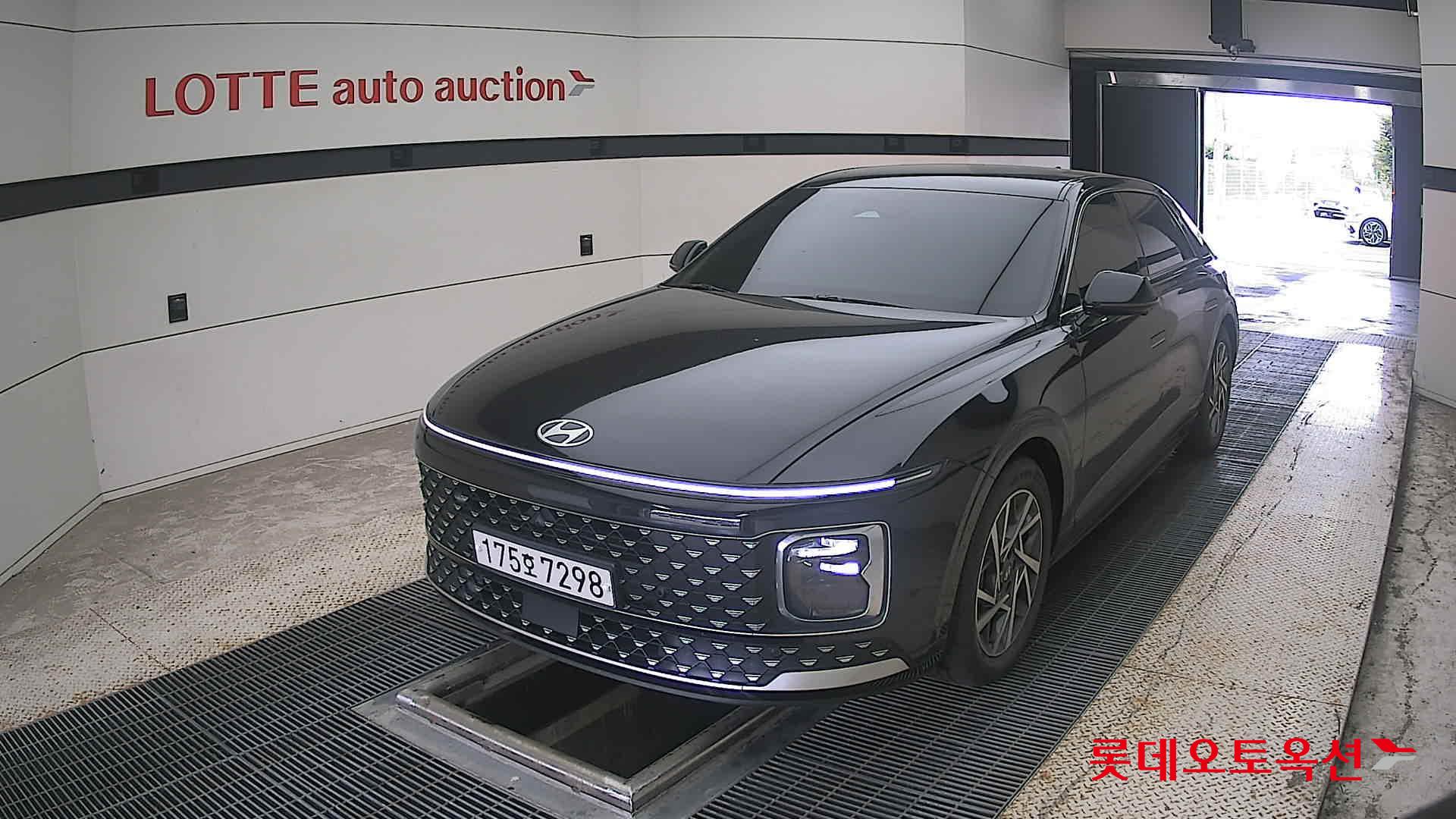 هيونداي جرانديور 2023 AT