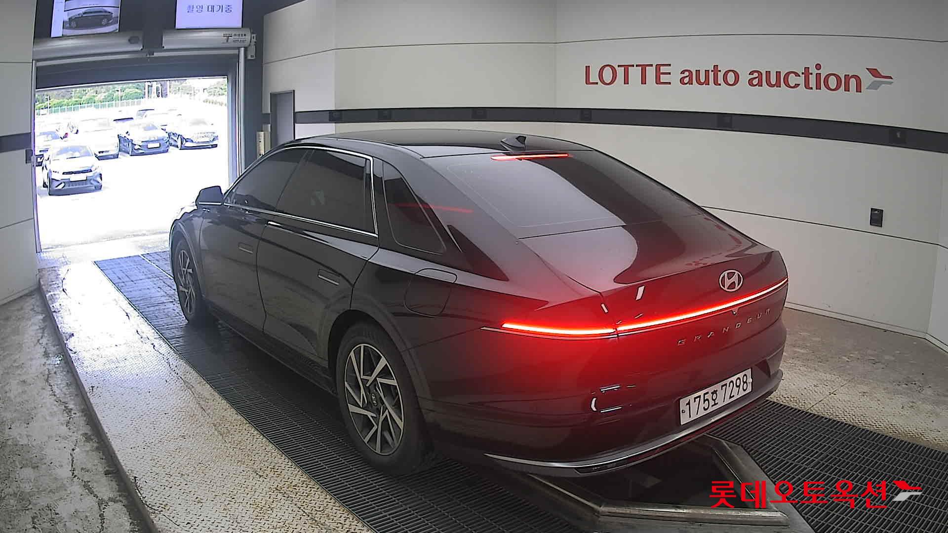 هيونداي جرانديور 2023 AT