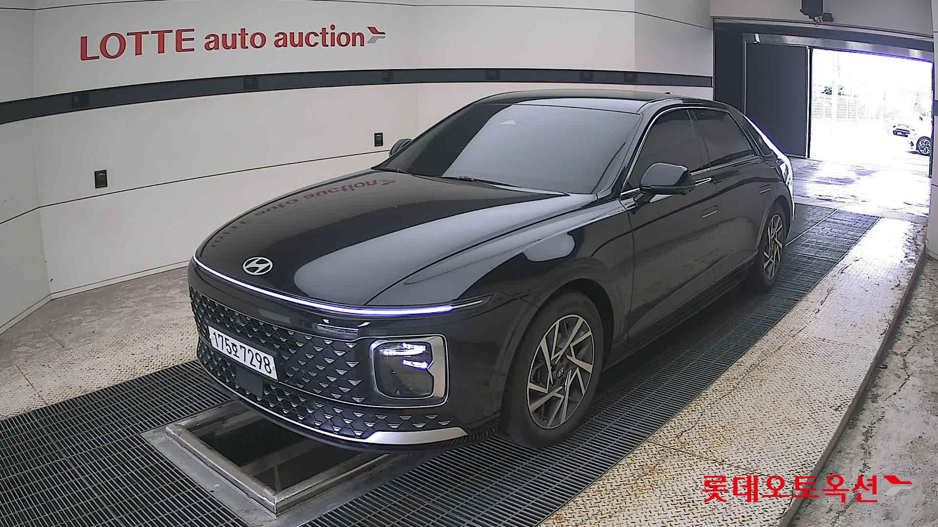 هيونداي جرانديور 2023 AT