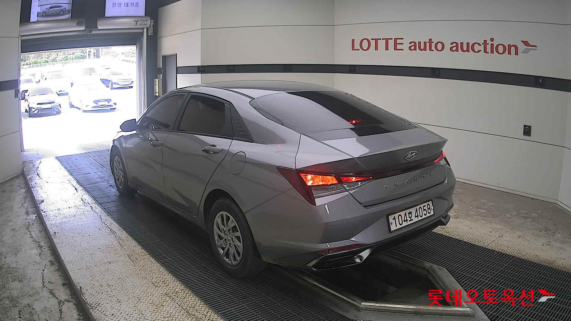 هيونداي أفانتي 2021 SMART