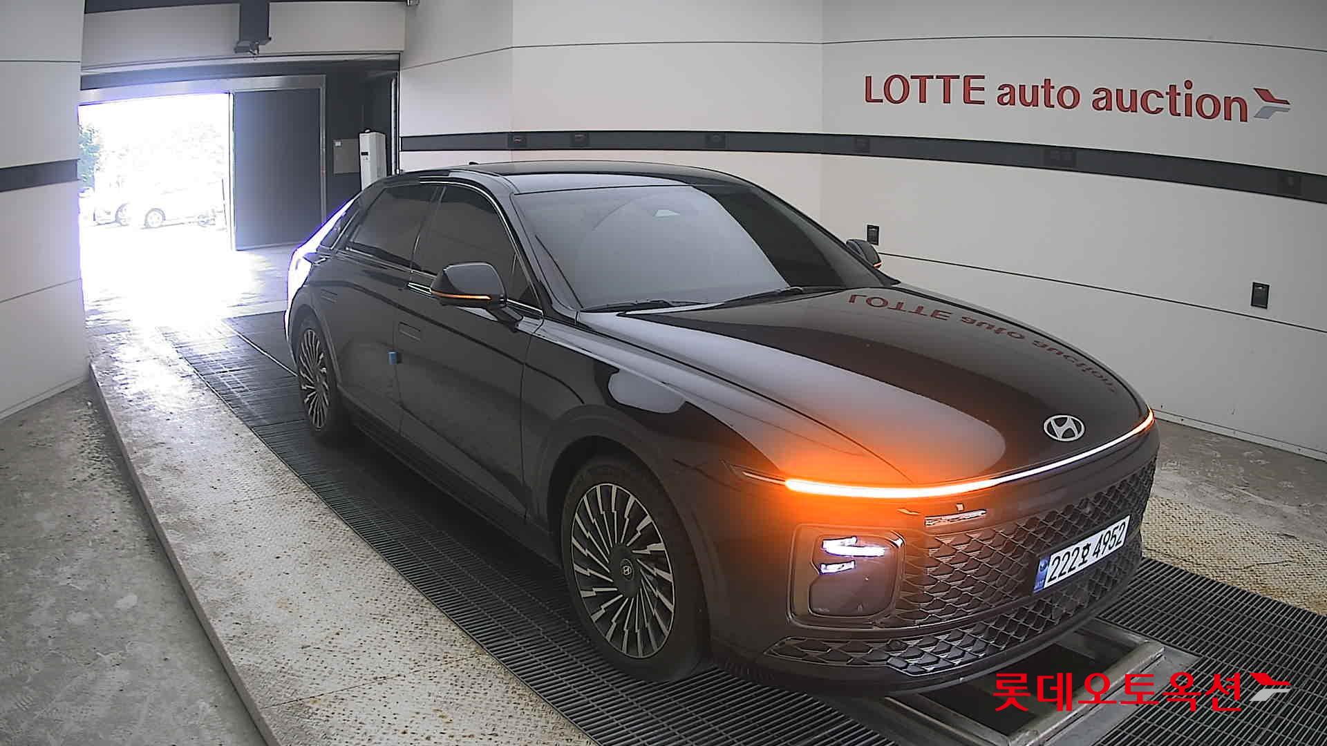 هيونداي جرانديور 2023 AT